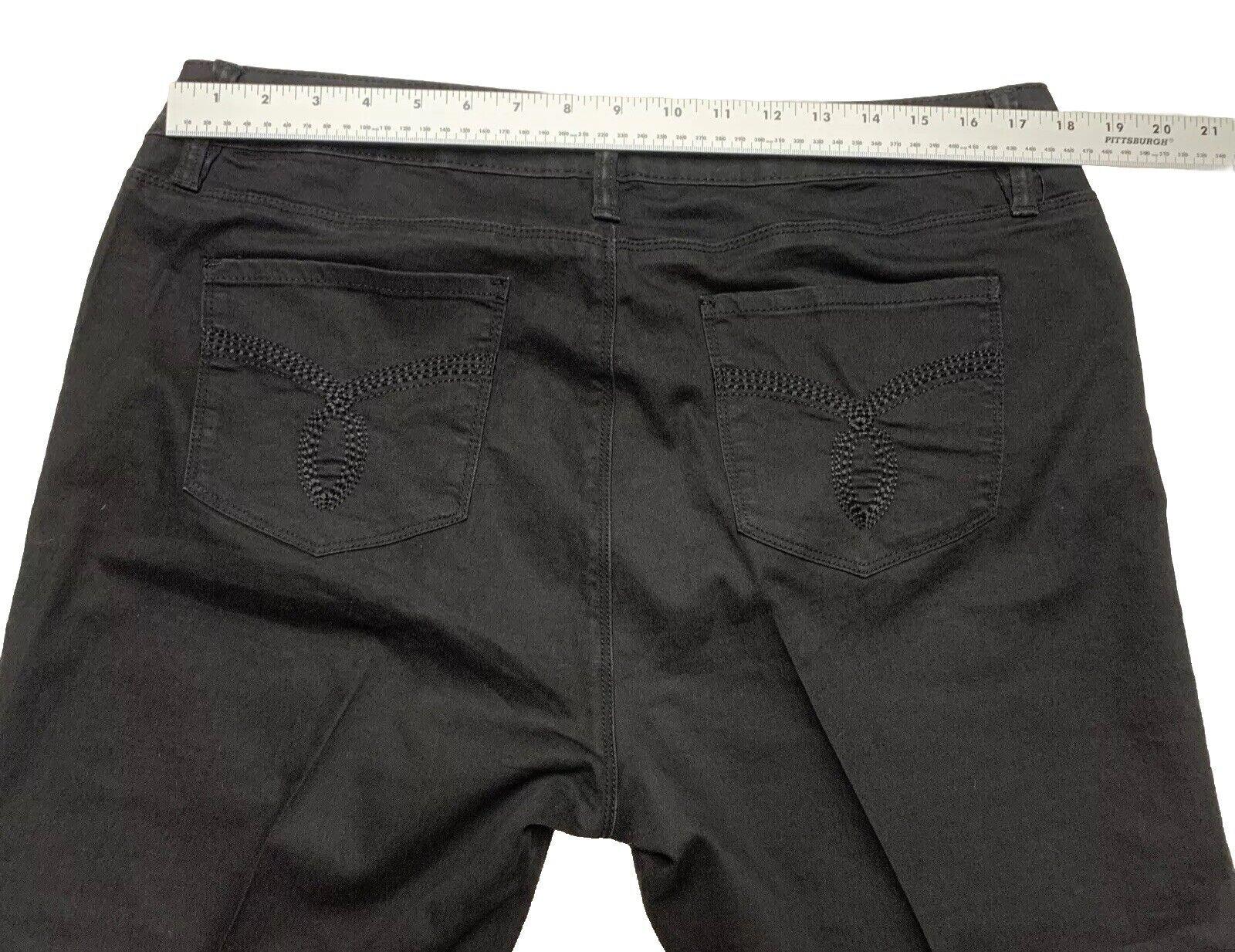 Royalty By YMI Woman Size 16 Cropped Black Jeans Stretch Denim