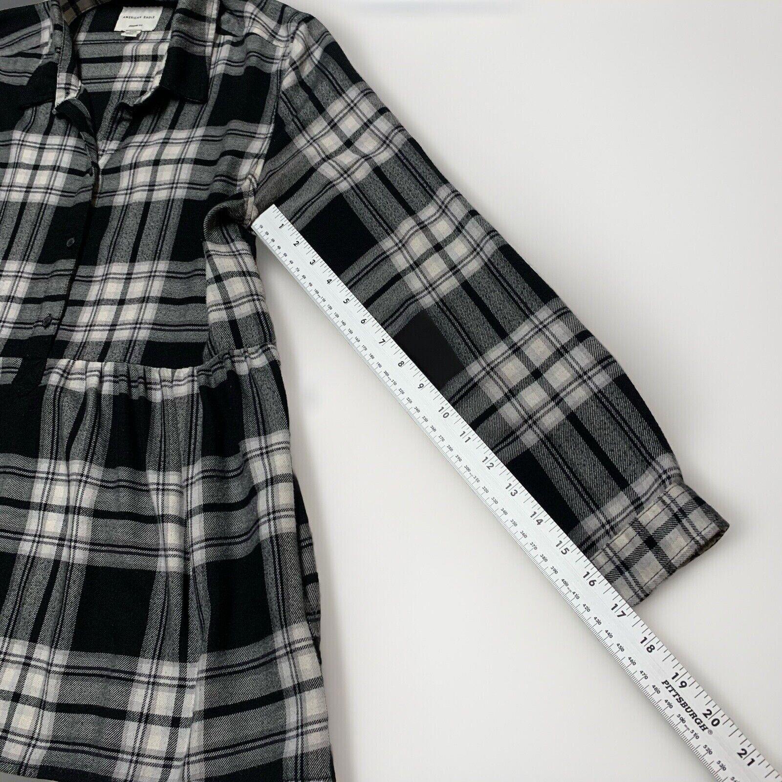 American Eagle Plaid Flannel Tunic Size Small Black White Pin Tuck Jegging Fit M