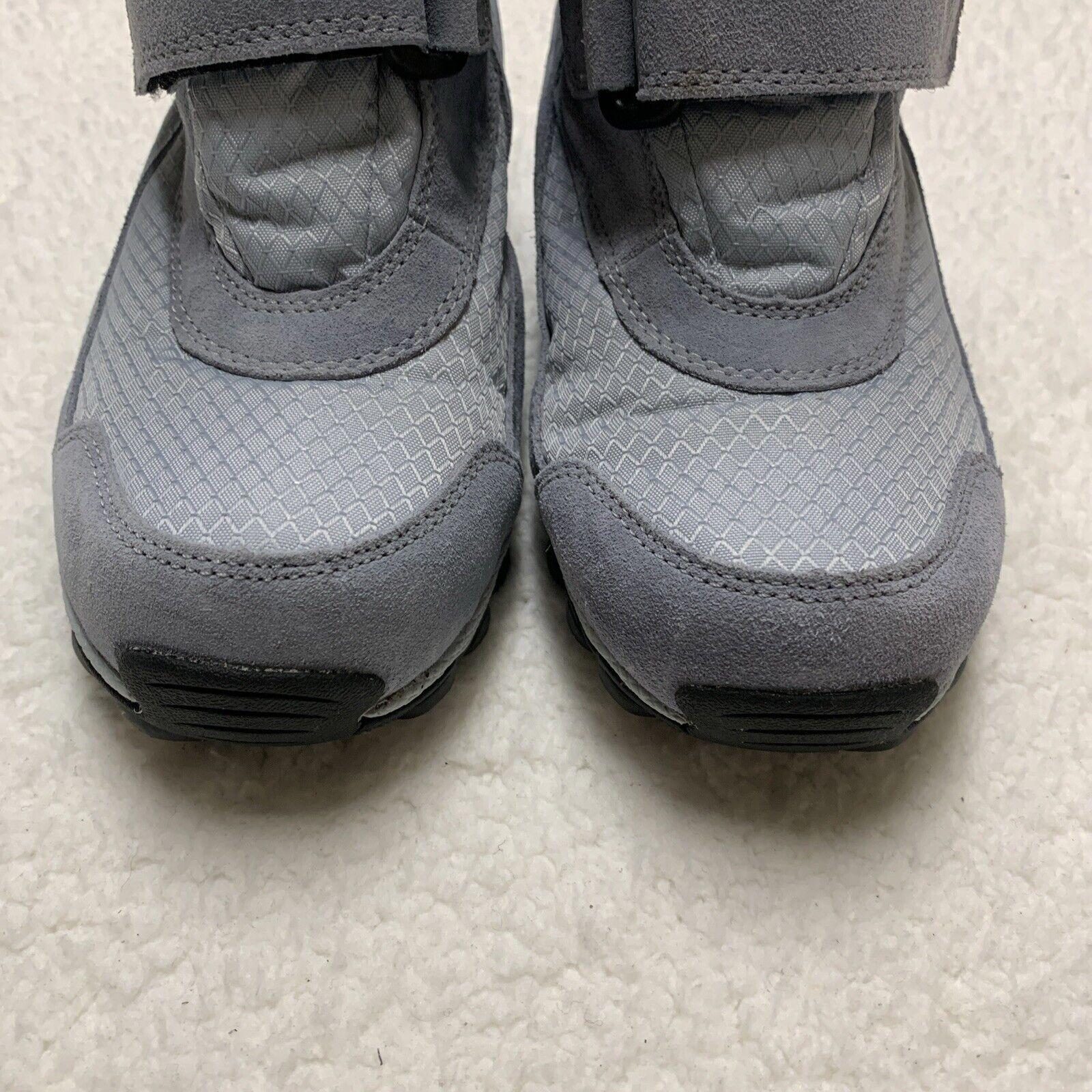 Columbia Youth Snow Boots Size 5 Waterproof Winter  Omni-Grip  Gray Pink