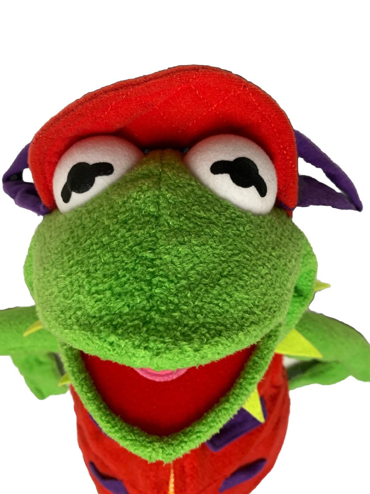 Macy's Muppets Kermit the Frog Frogtographer Photographer Plush 26" No Camera