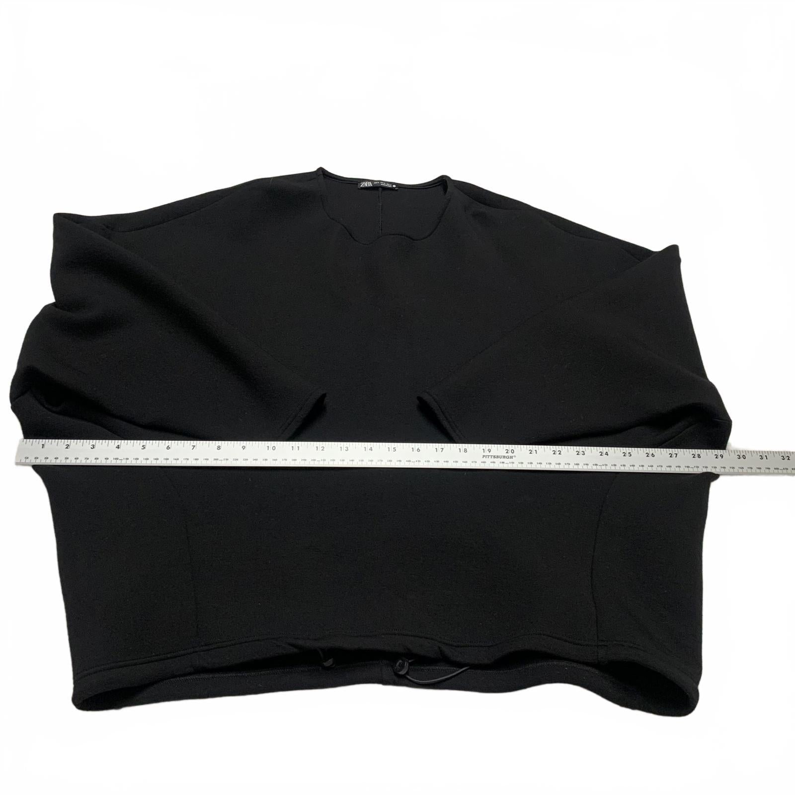 Zara Women’s X-Large Black Cropped Sweatshirt