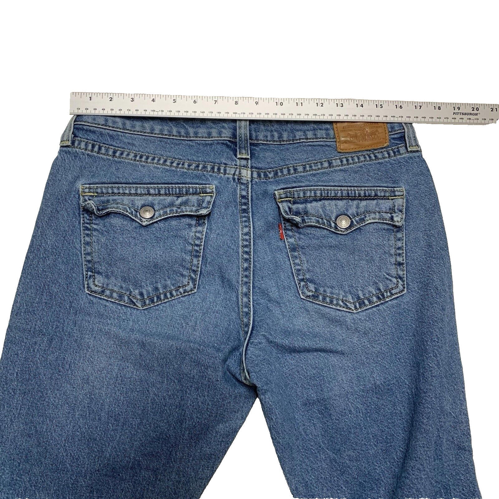 Levi’s Premium Jeans Women’s 31/30 Blue Bootcut Flap Pocket
