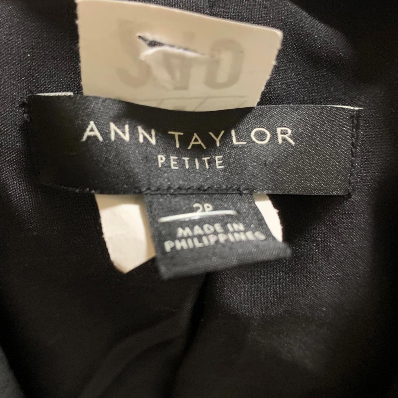 Ann Taylor Women's Size 2 Petite Black Blazer Jacket
