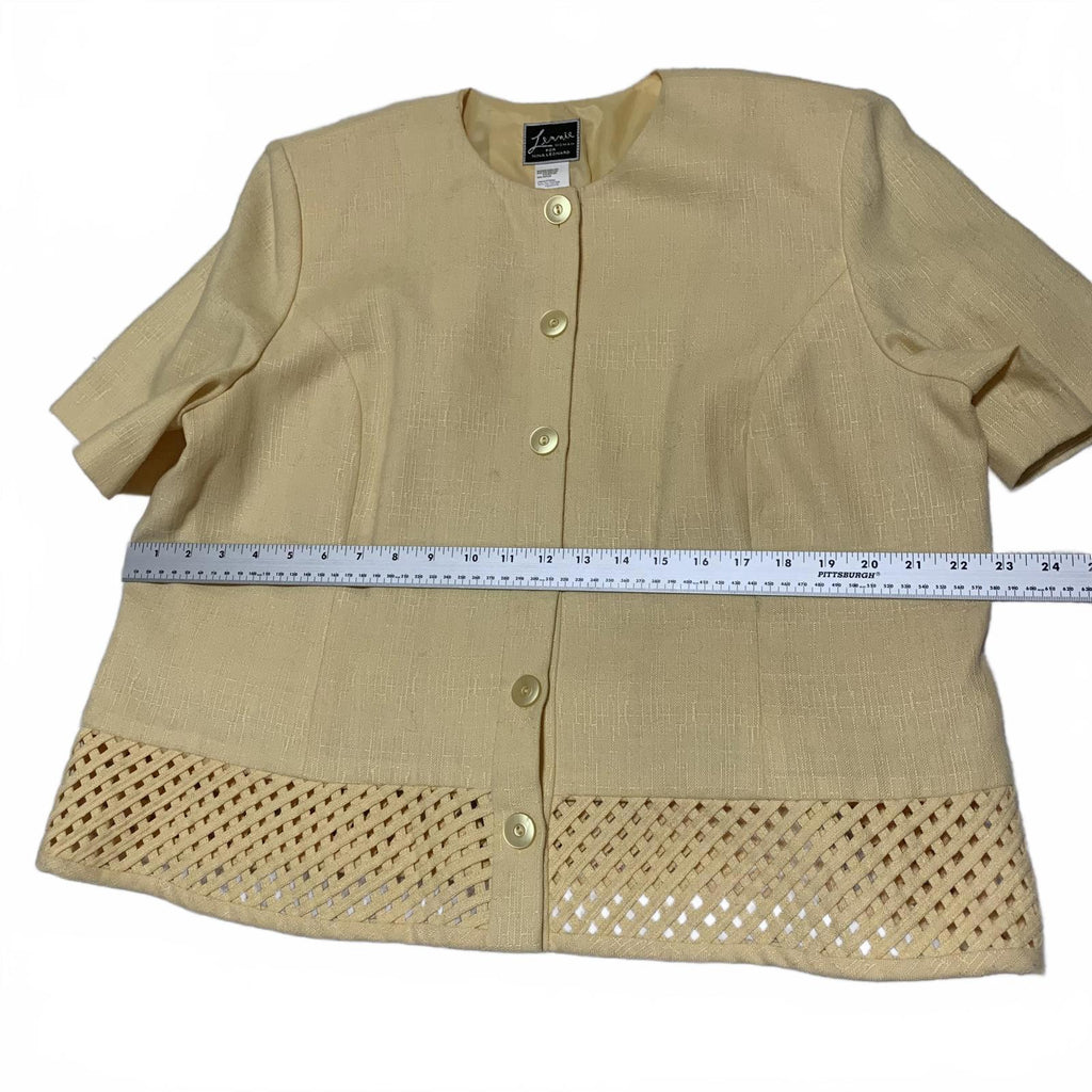 Lennie Woman for Nina Leonard Women's Size 16W Yellow Button-Up Jacket Lattice
