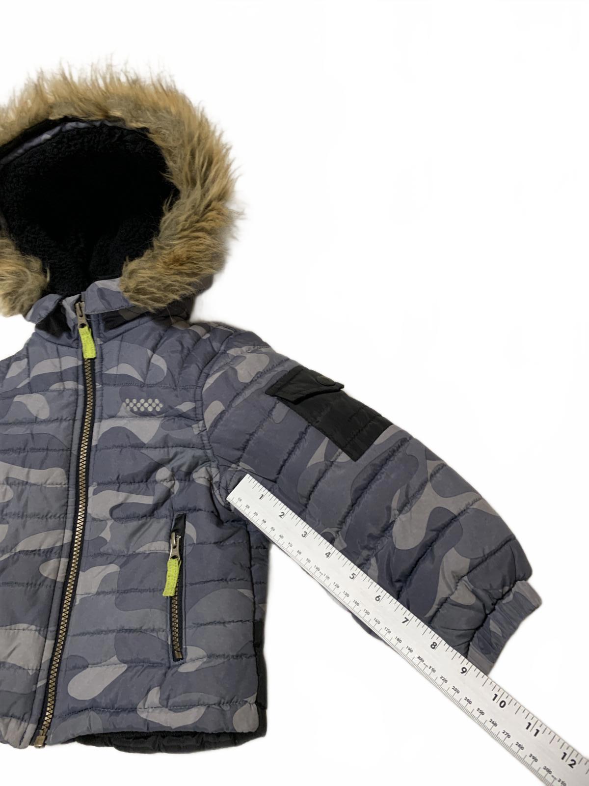 London Fog Kids Size 3T Black Fleece-Lined Winter Coat Faux Removqble Fur Hood