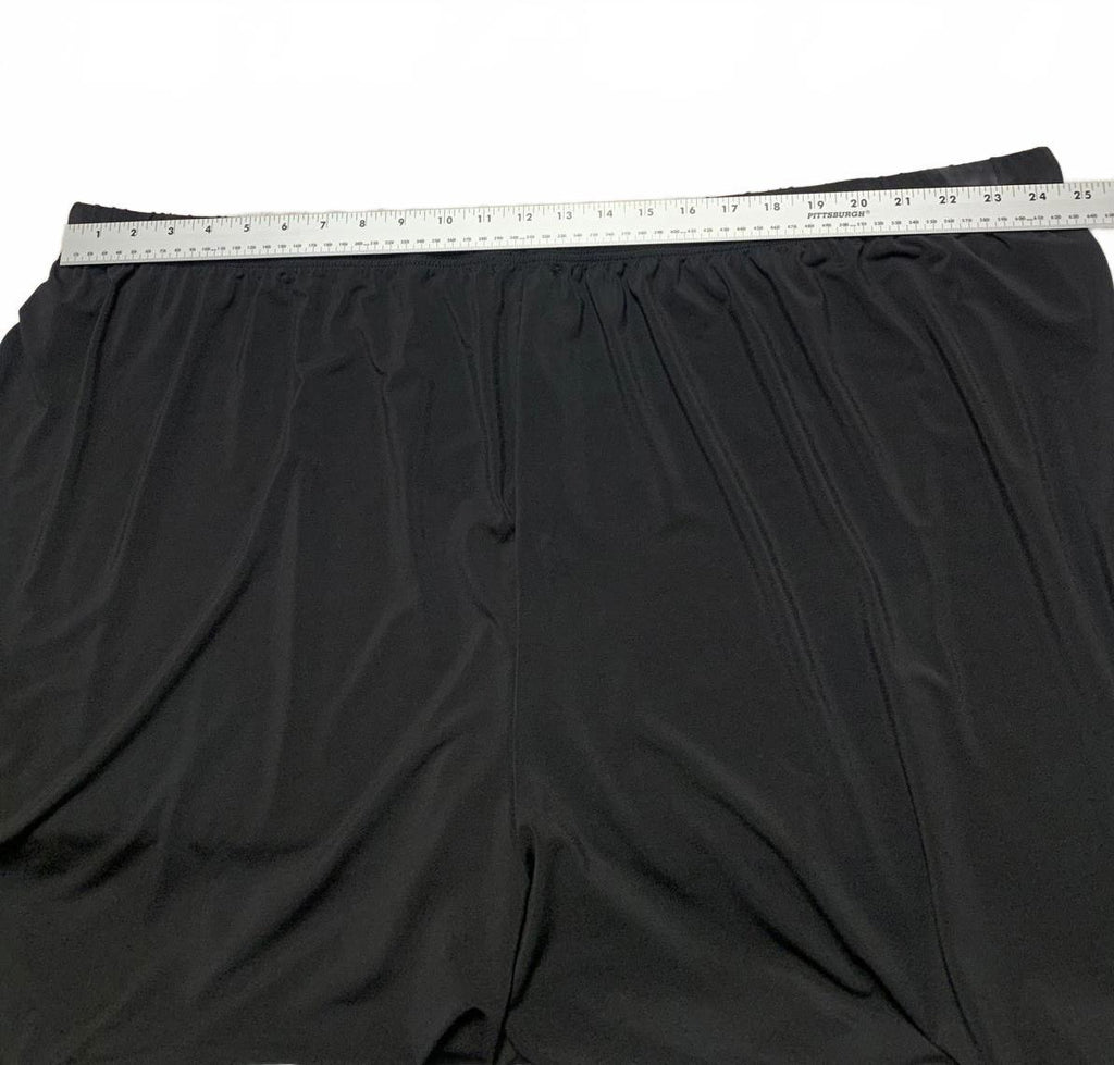 Jessica London Women's Black Capris Size 30/32 49" waist