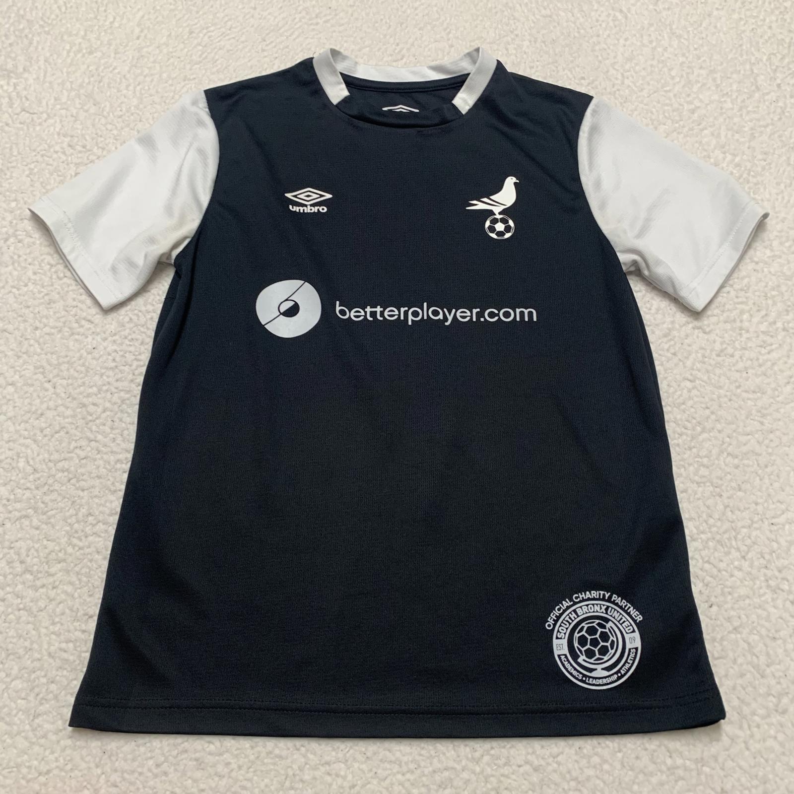 Umbro Unisex Youth Size Small Black NYC Footy Soccer Jersey