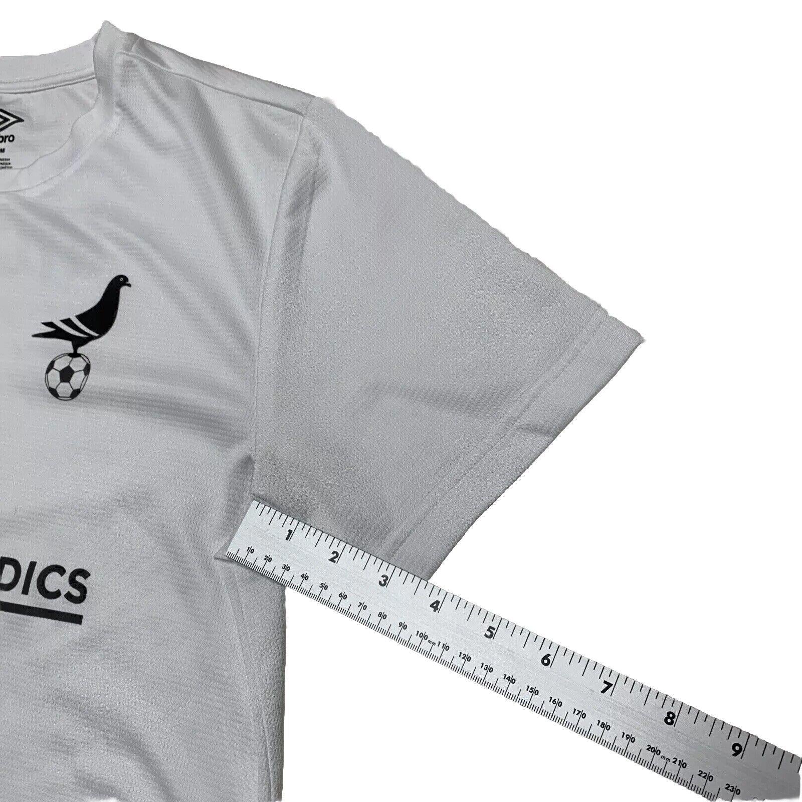 Umbro Men’s Size Medium White NYC Footy Soccer Jersey Polyester Sports Clothes