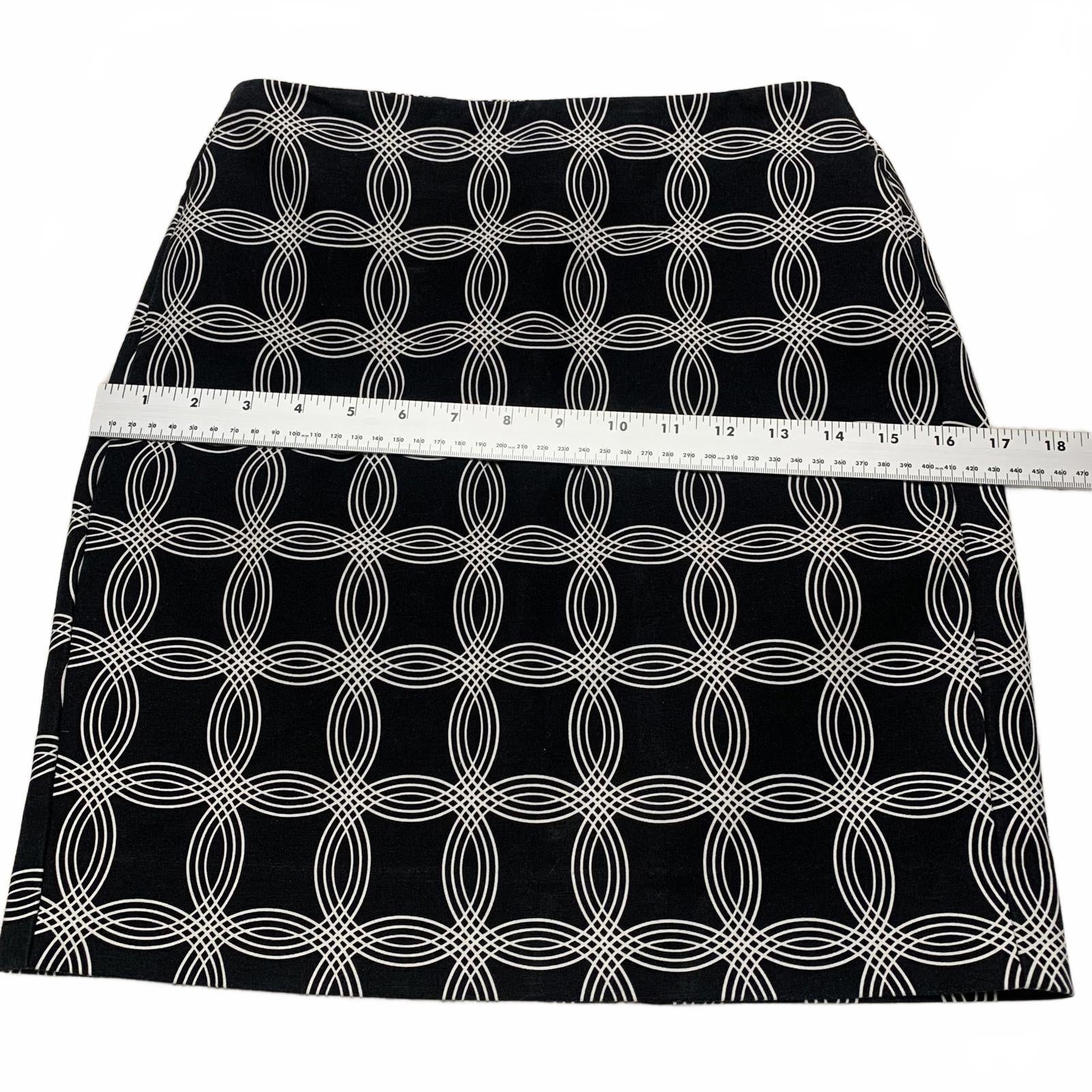 Banana Republic Womens Size 0 Black White Geometric Pattern Mini Skirt W26