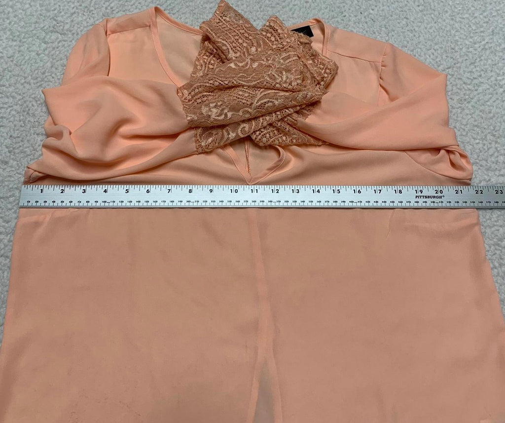 Thalia Sodi Forever 21 Womens Size Large Peach Bell Lace Sleeve Blouse