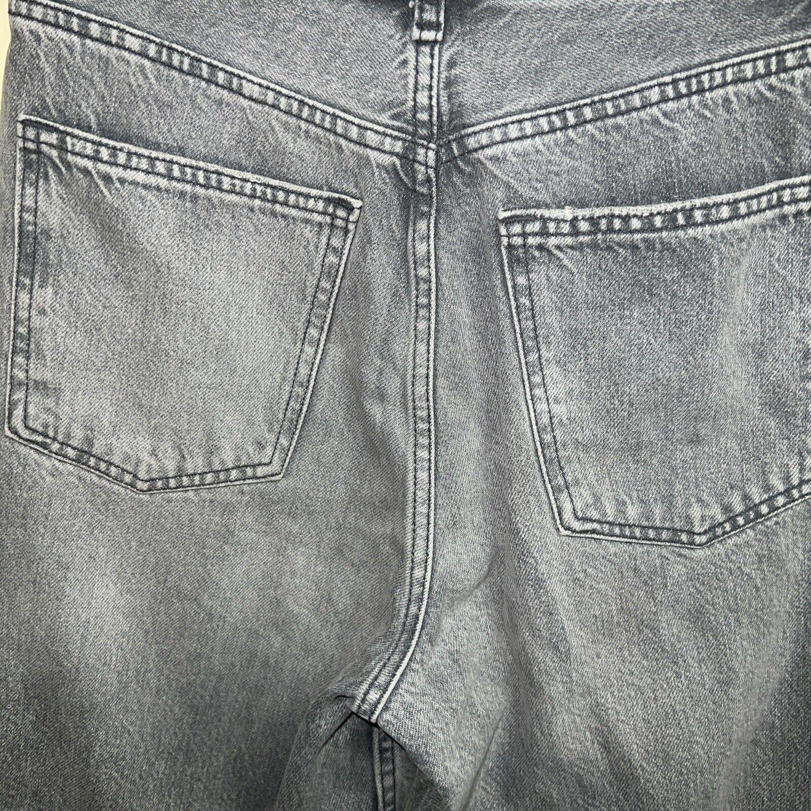 Zara Jeans Women's Size 6  Denim Gray  Cropped Frayed Edge