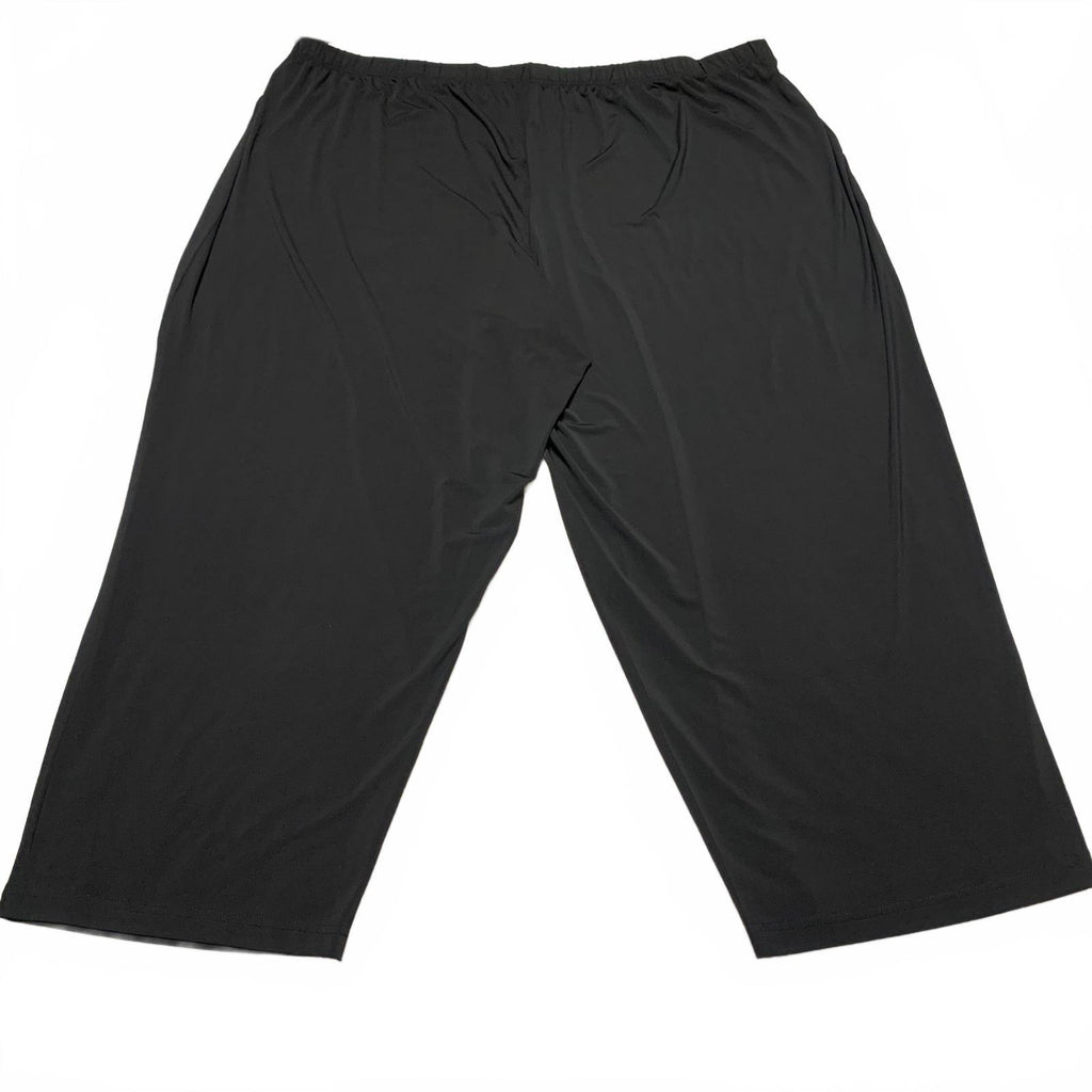 Jessica London Women's Black Capris Size 30/32 49" waist