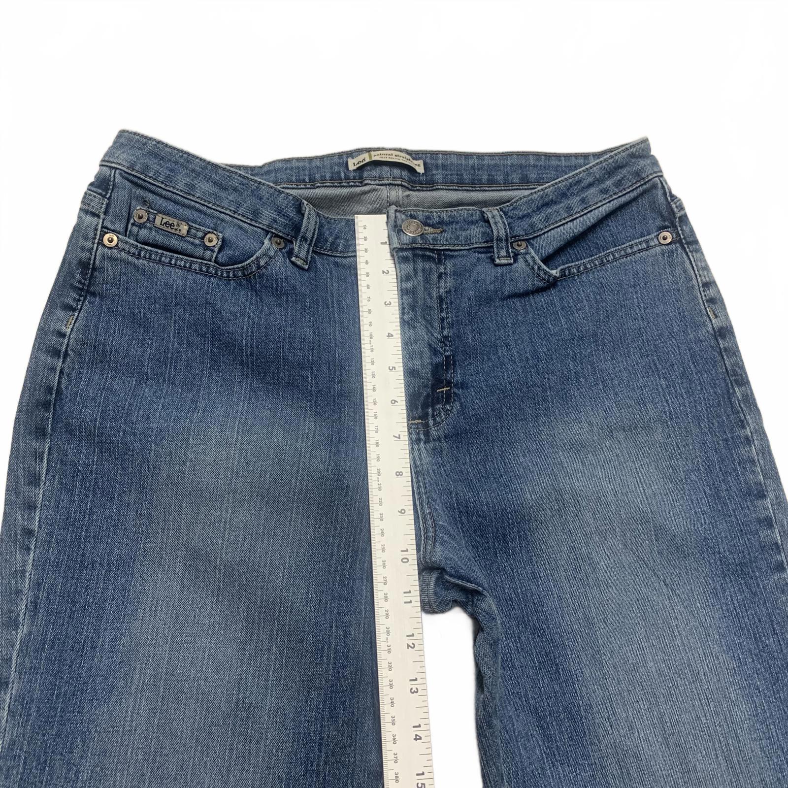 Lee Womens Size 14 Petite Blue Light Wash Natural Straight Leg Jeans