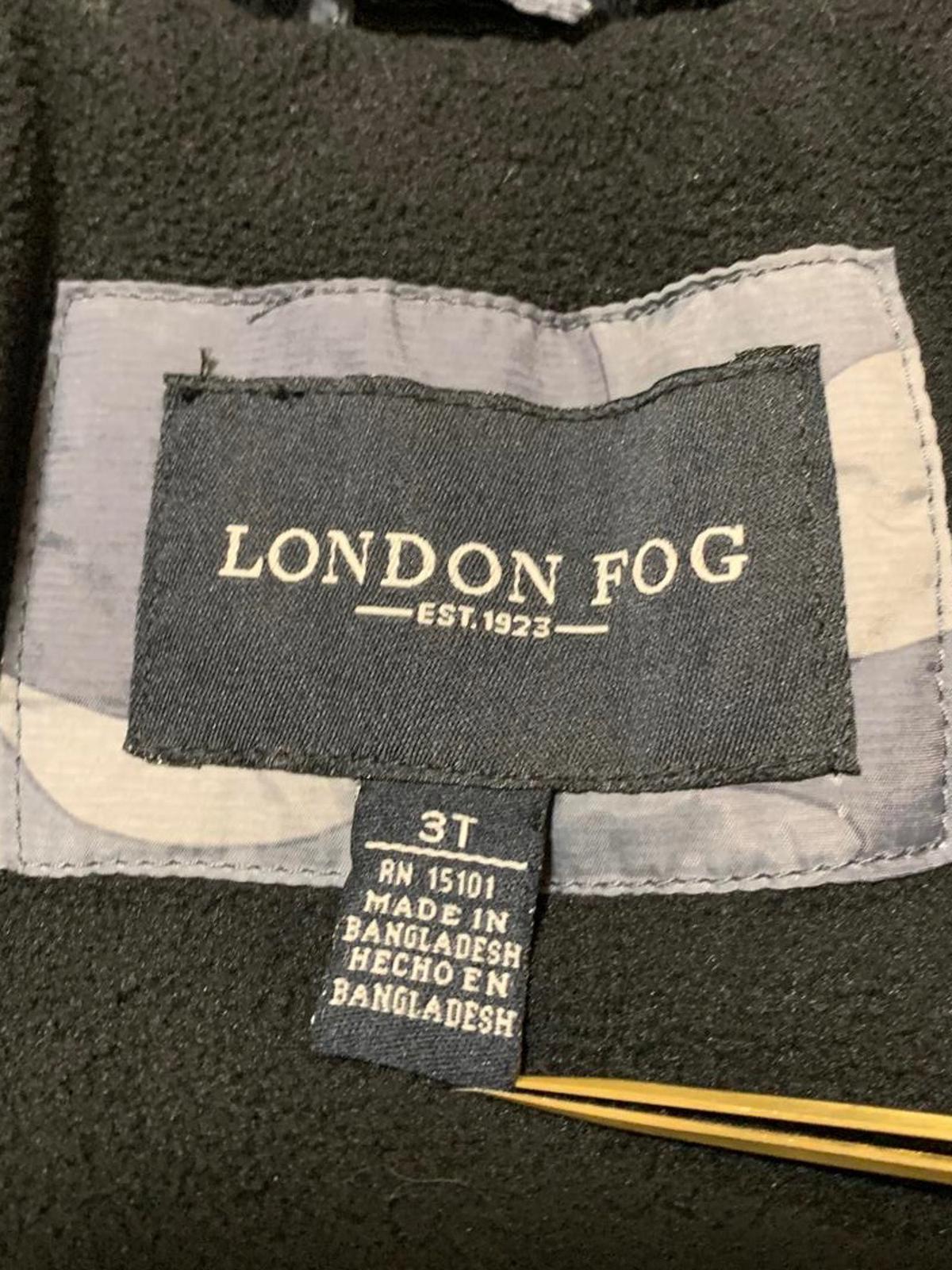 London Fog Kids Size 3T Black Fleece-Lined Winter Coat Faux Removqble Fur Hood
