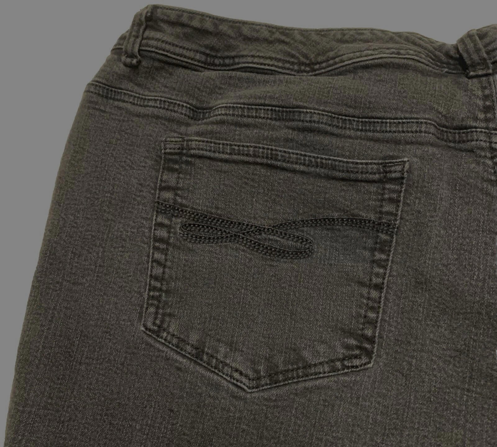 Style & Co Women’s Size 24W Gray Slim Leg High Rise Tummy Control Jeans