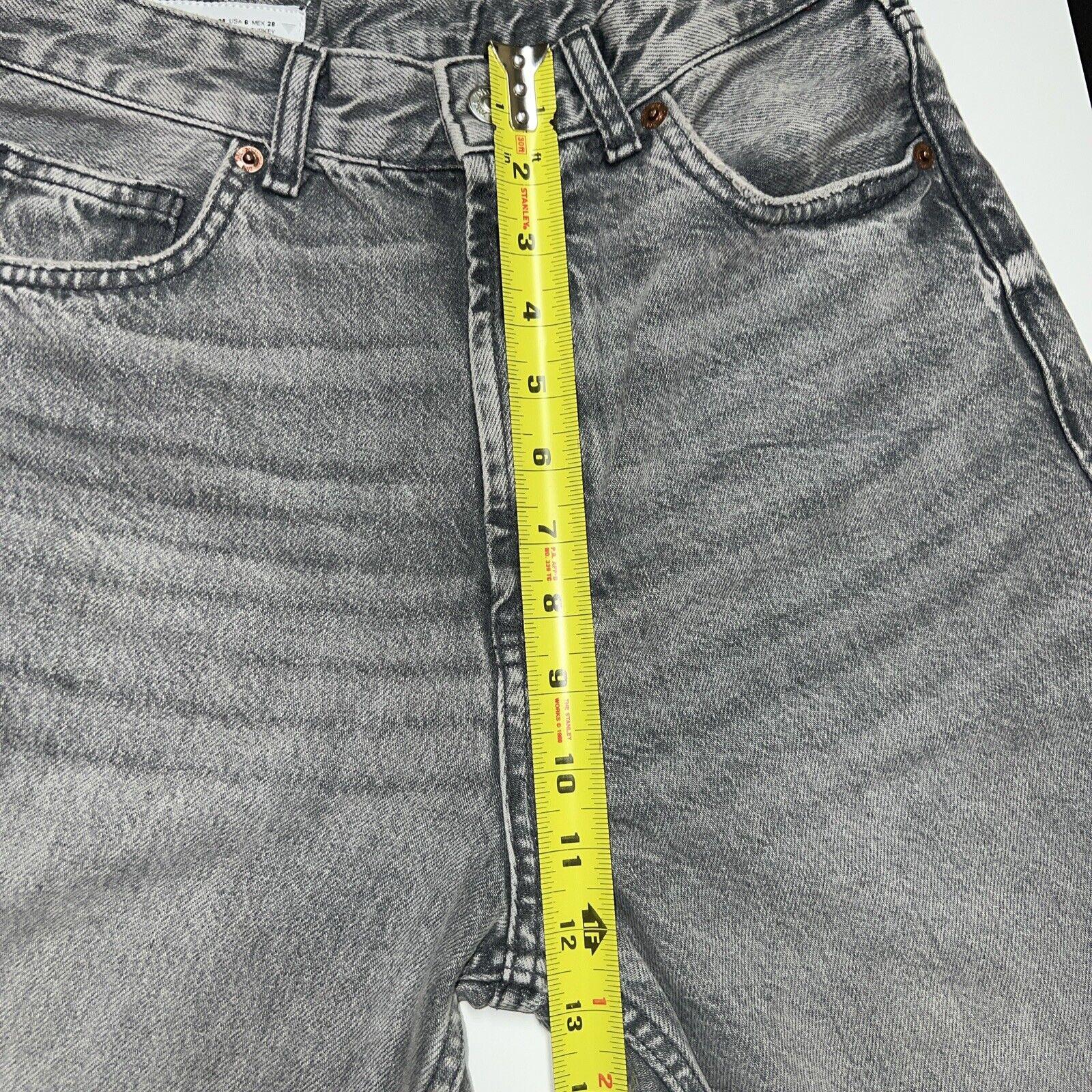 Zara Jeans Women's Size 6  Denim Gray  Cropped Frayed Edge