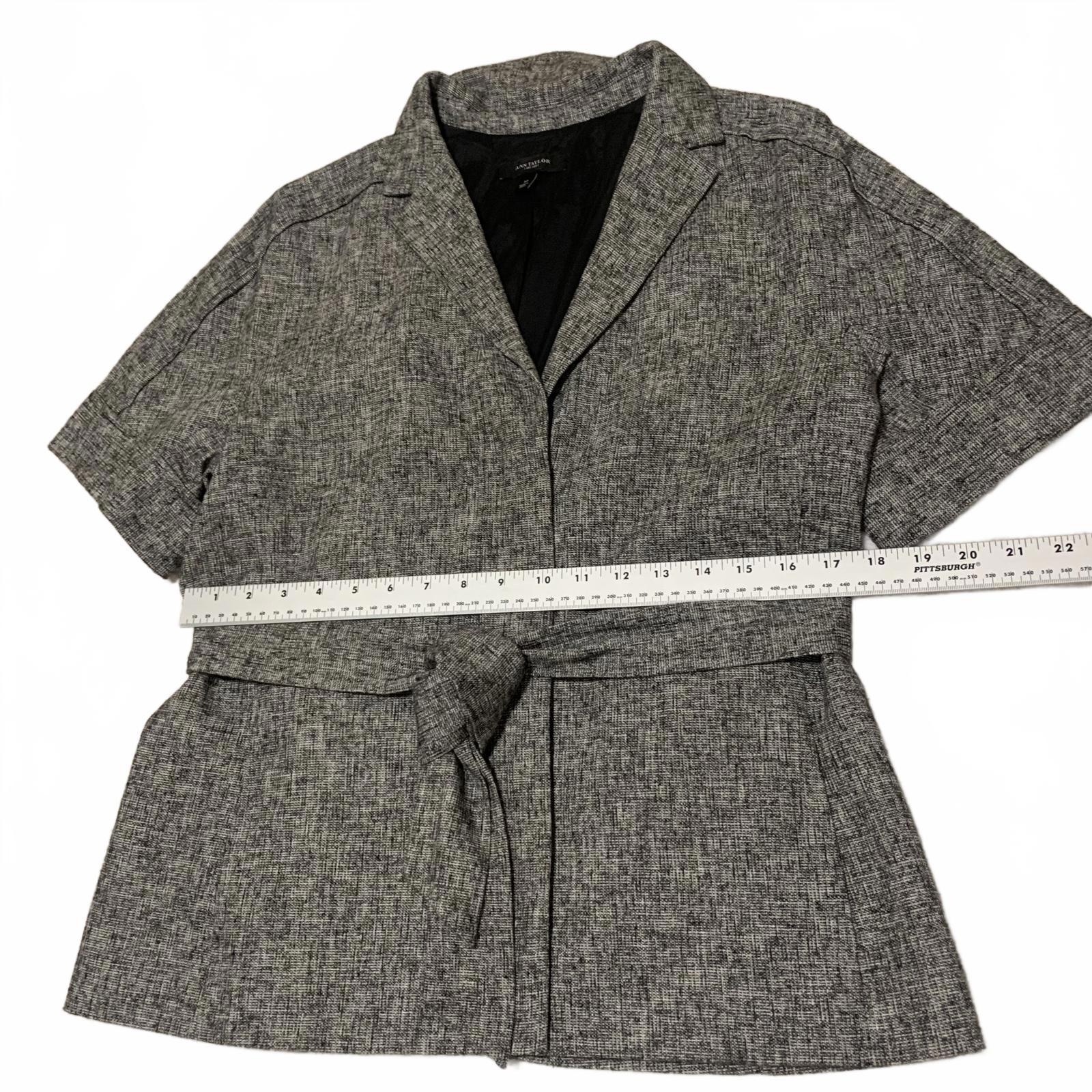 Ann Taylor Women's Size 12 Gray Short Sleeve Belted Blazer