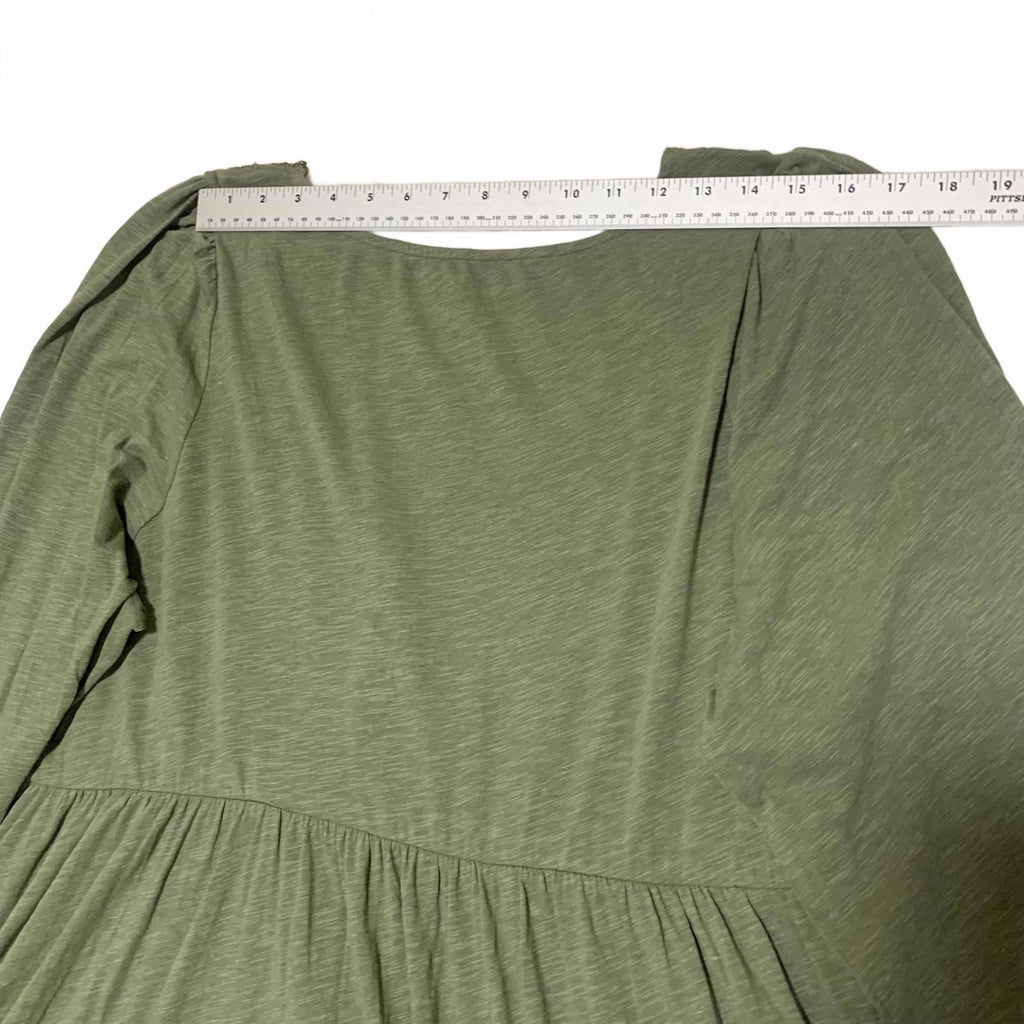 Torrid Super Soft Slub Jersey Women's Top Size 2 Olive Green