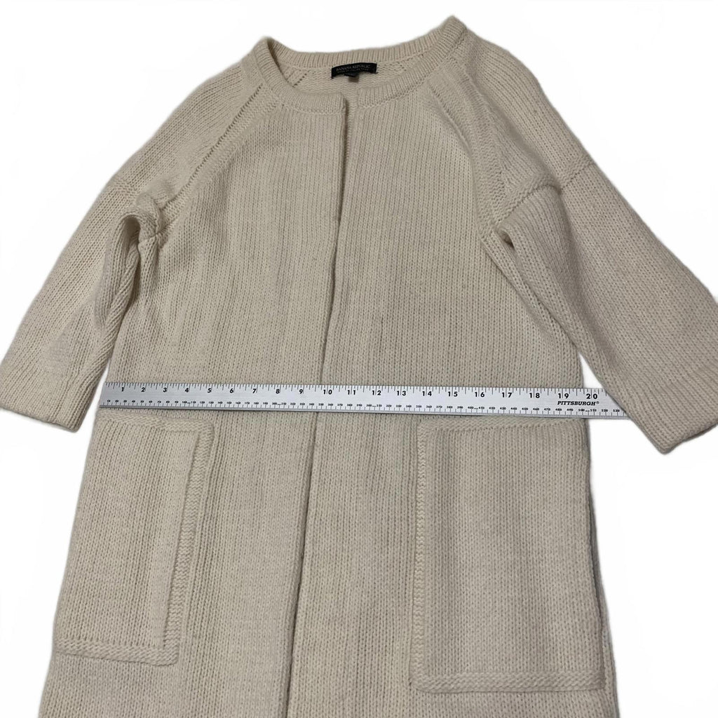 Banana Republic Women's Size L Cream Italian Yarn Cardigan Knit Long  Sweater