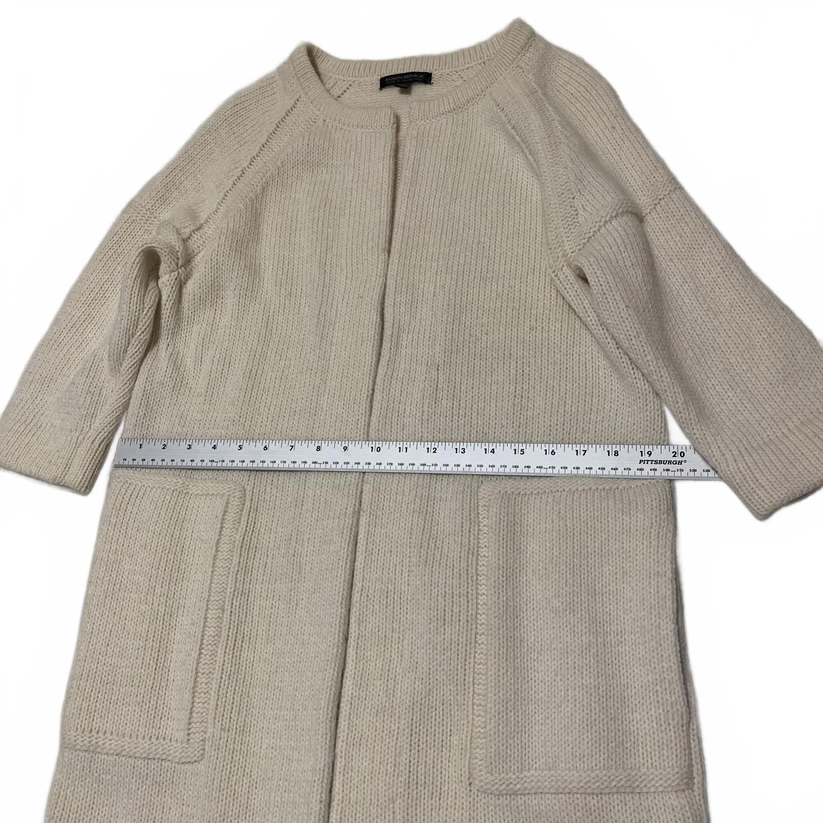Banana Republic Women's Size L Cream Italian Yarn Cardigan Knit Long  Sweater