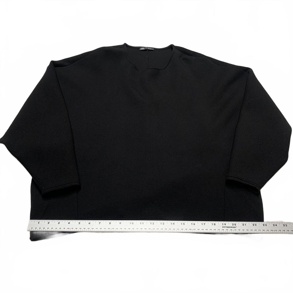 Zara Women’s X-Large Black Cropped Sweatshirt