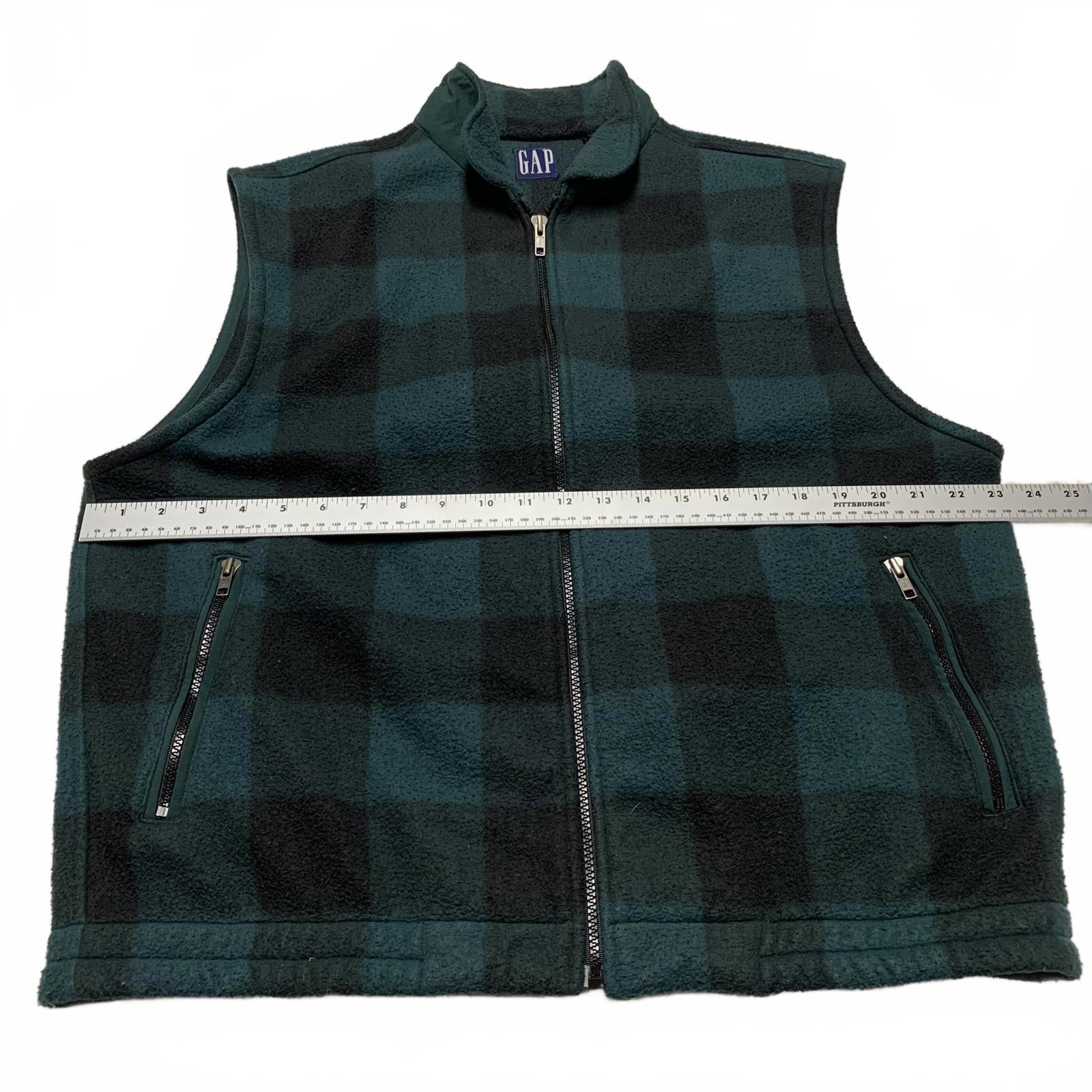 GAP Men's Size Large Buffalo Plaid Green Black Checkered Fleece Vest