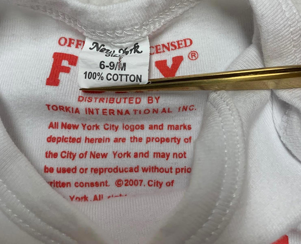 Official Licensed FDNY T- Shirt Size 6-9 Months White Red Baby