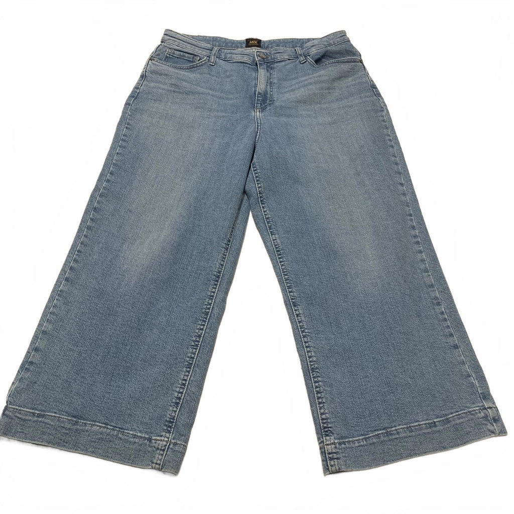 Lee Denim Women's Size 14 M Jeans Light Blue Denim 33x24 Actual