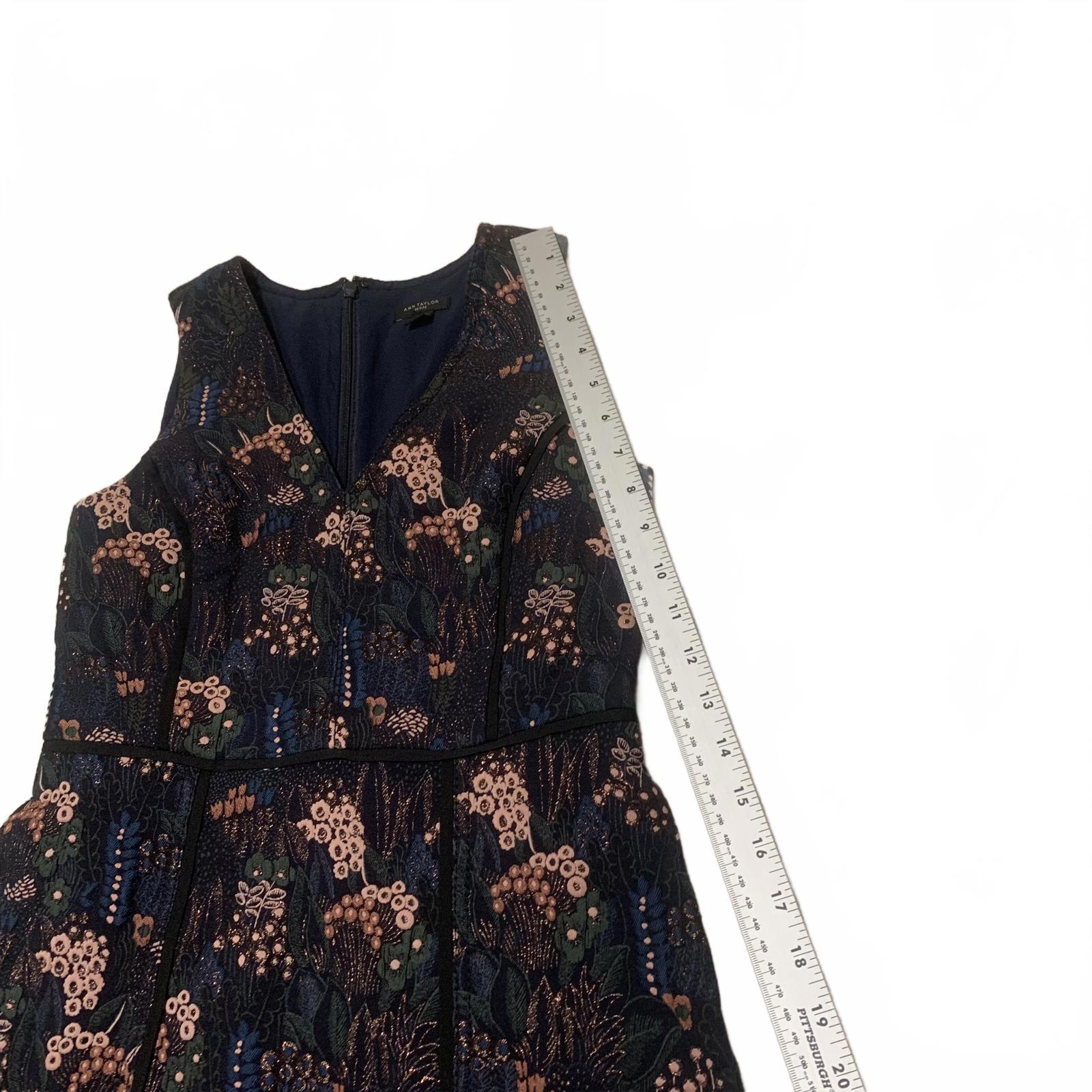 Ann Taylor Petite Women's Size 0P Black Floral Pattern Sleeveless Mini Dress