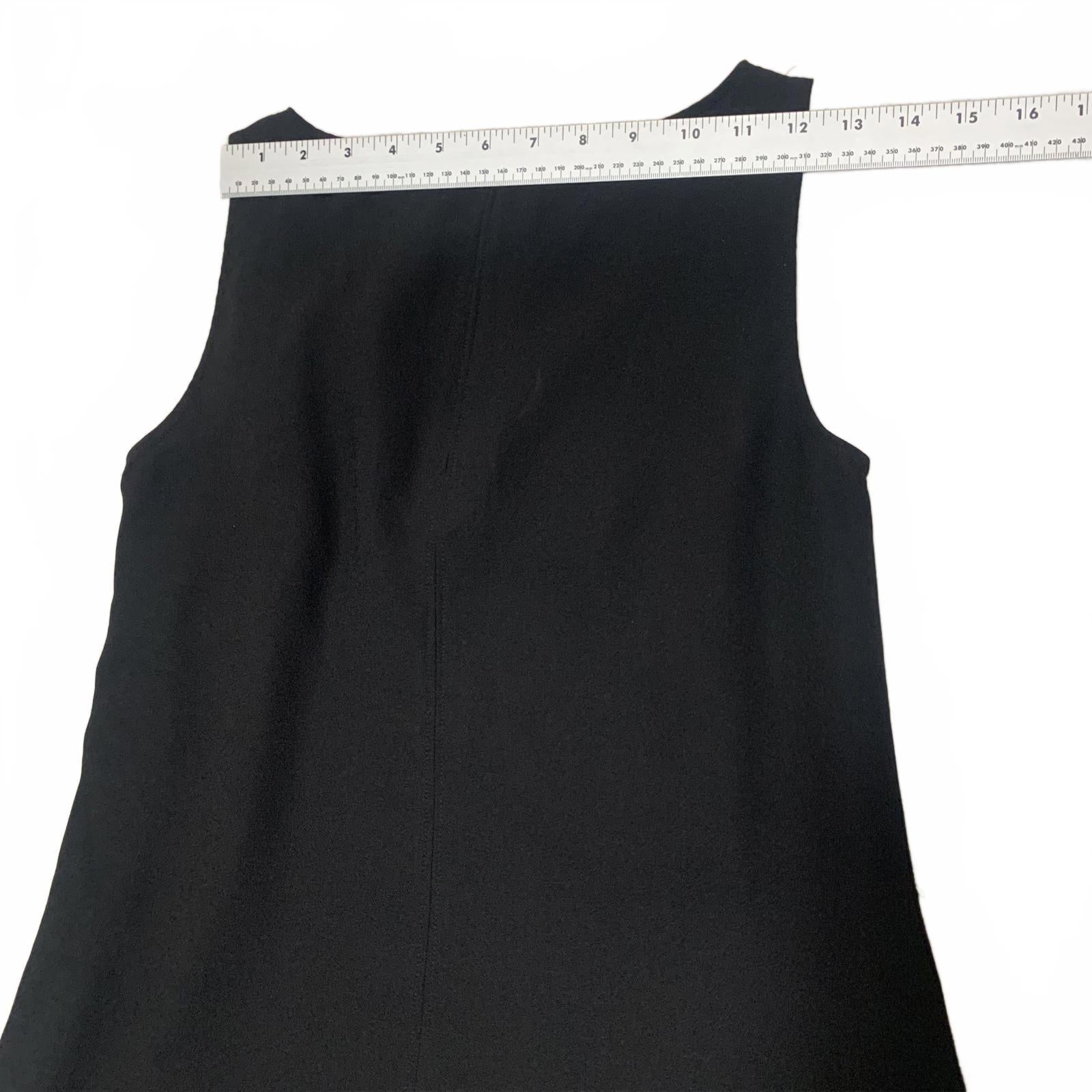 Ann Taylor Women's Size X-Small Black Sleeveless Blouse