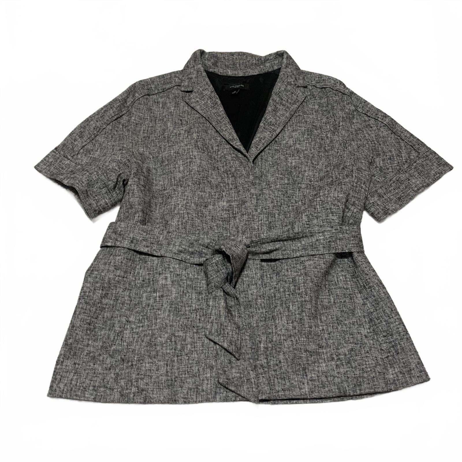 Ann Taylor Women's Size 12 Gray Short Sleeve Belted Blazer