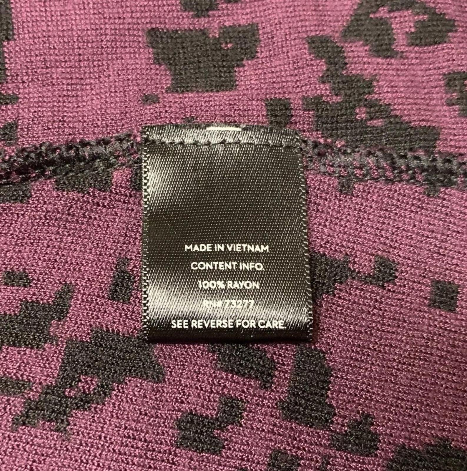 Simply Vera Vera Wang Women’s Size S Purple Black Dress Abstract 3/4 Sleeve Knee