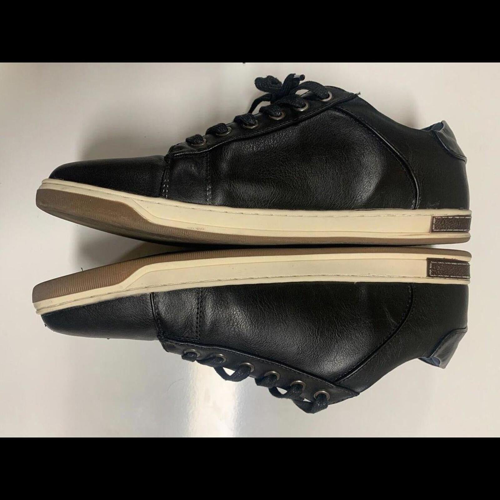 Men's Black Trainer