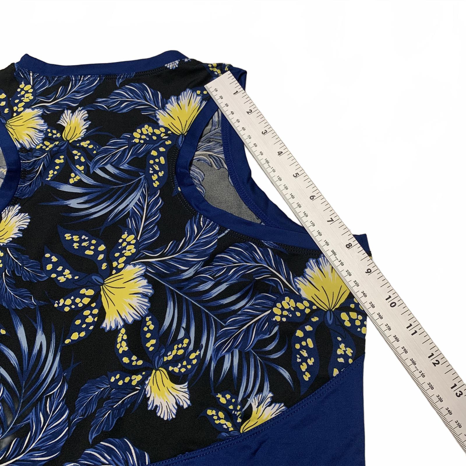 TAIL Women's Sz M Debbie Blue Jungle Sleeveless Floral Top Stretch