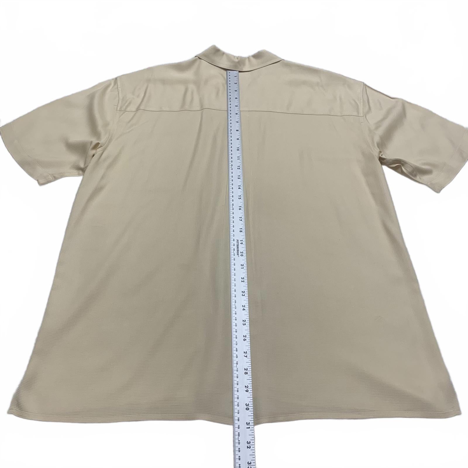 Jos. A. Bank Large Silk  Shirt Light Beige Short  Sleeves