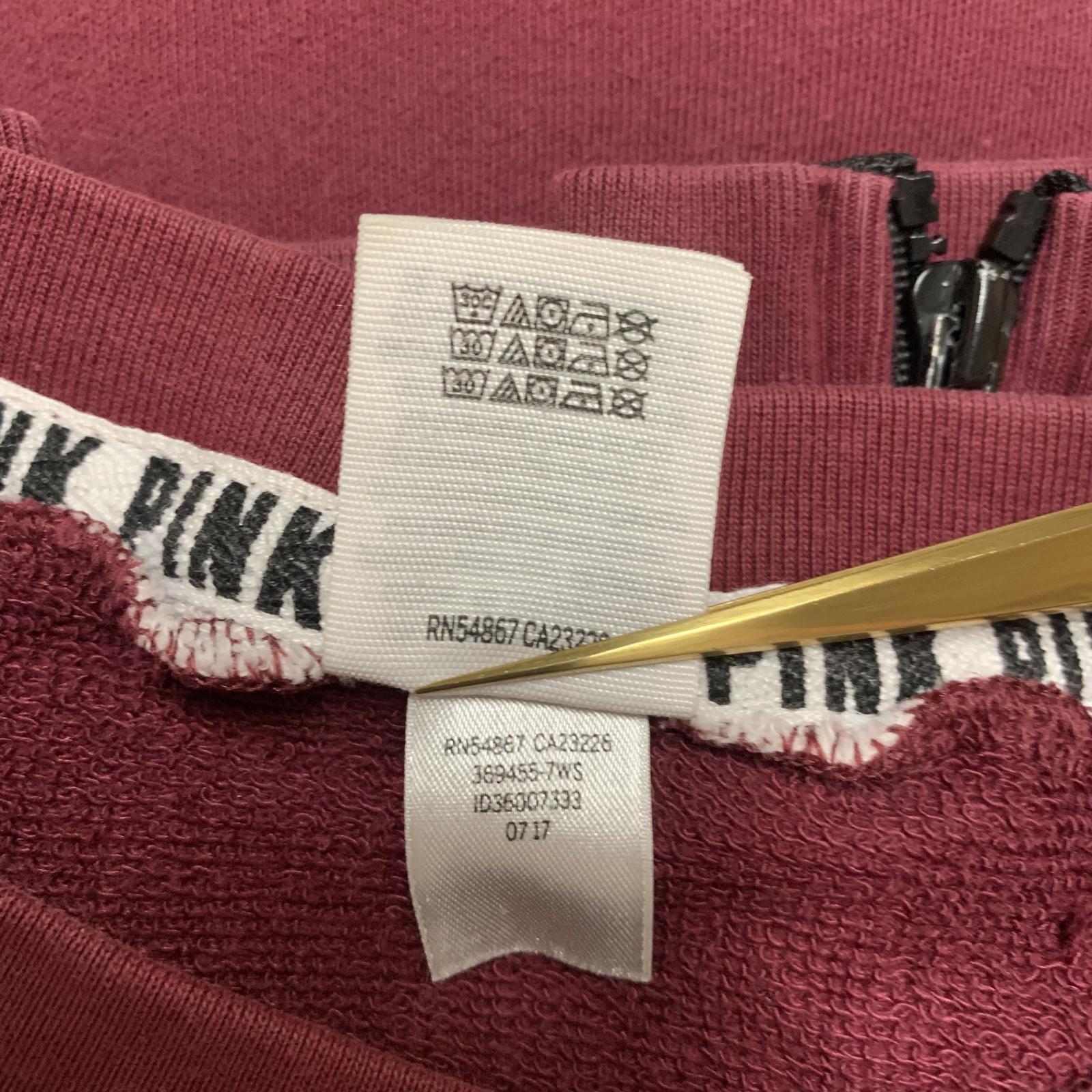 PINK Womens Size Medium Burgundy Pullover Logo Sweatshirt
