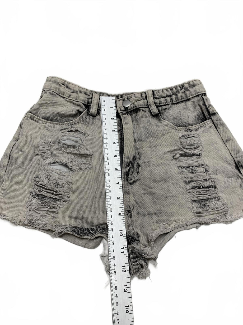 LE LIS Distressed Gray Denim Sz Small W25  Denim Shorts Mid -Rise Frayed Hem