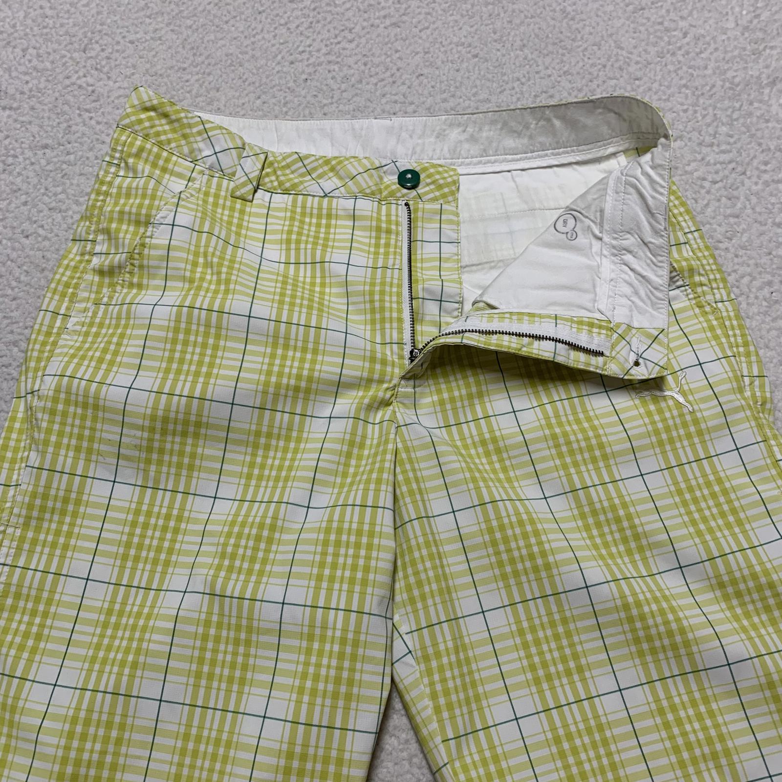 Cobra Puma Golf Mens Sz W 32 Green Plaid Summer Shorts W33.5