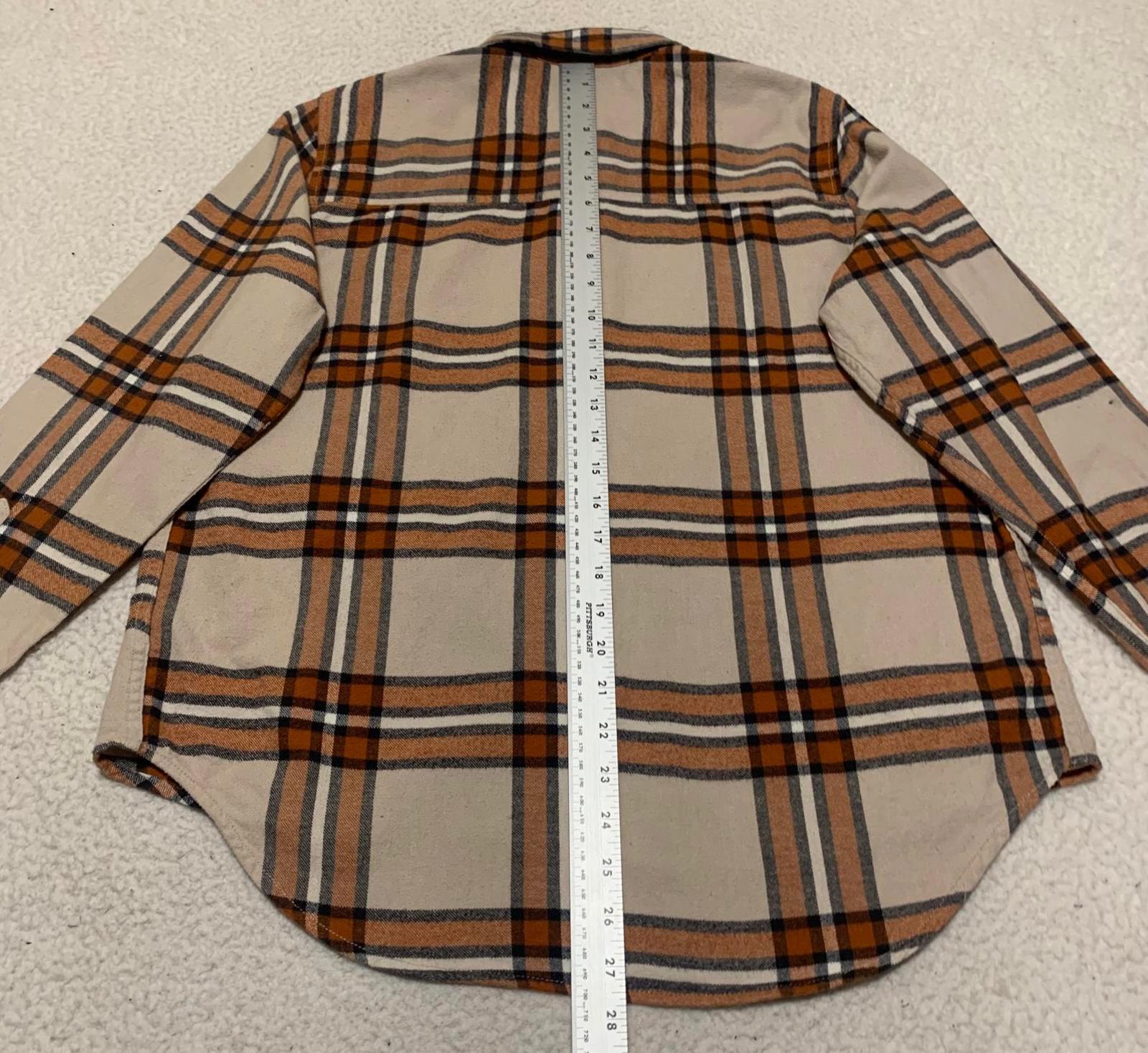 Universal Thread Men's Size Medium Casual Long Sleeve Plaid Shirt