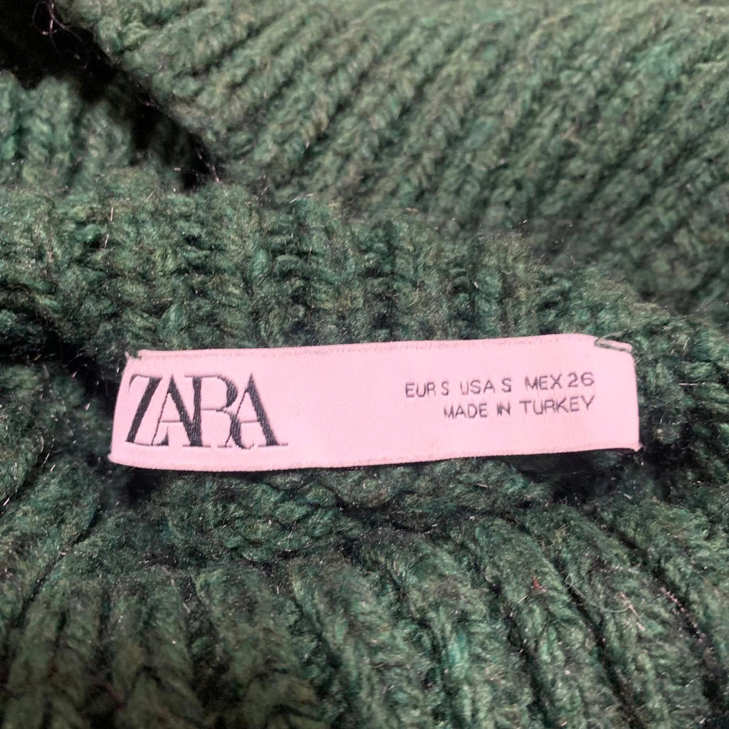 Zara Women's Size Small Dark Green Cable Knit Turtleneck Sweater Opened Shoulder