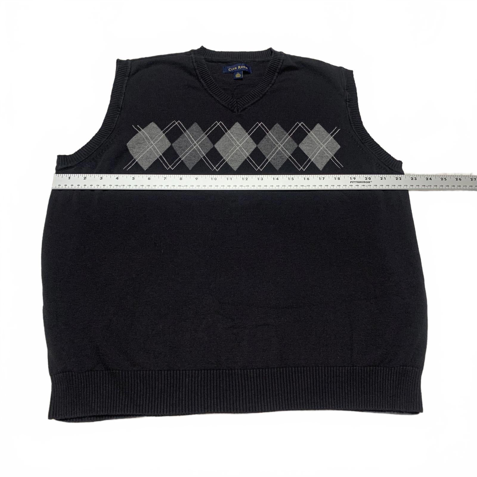 Club Room Men’s Size Large Black Argyle Sweater Vest