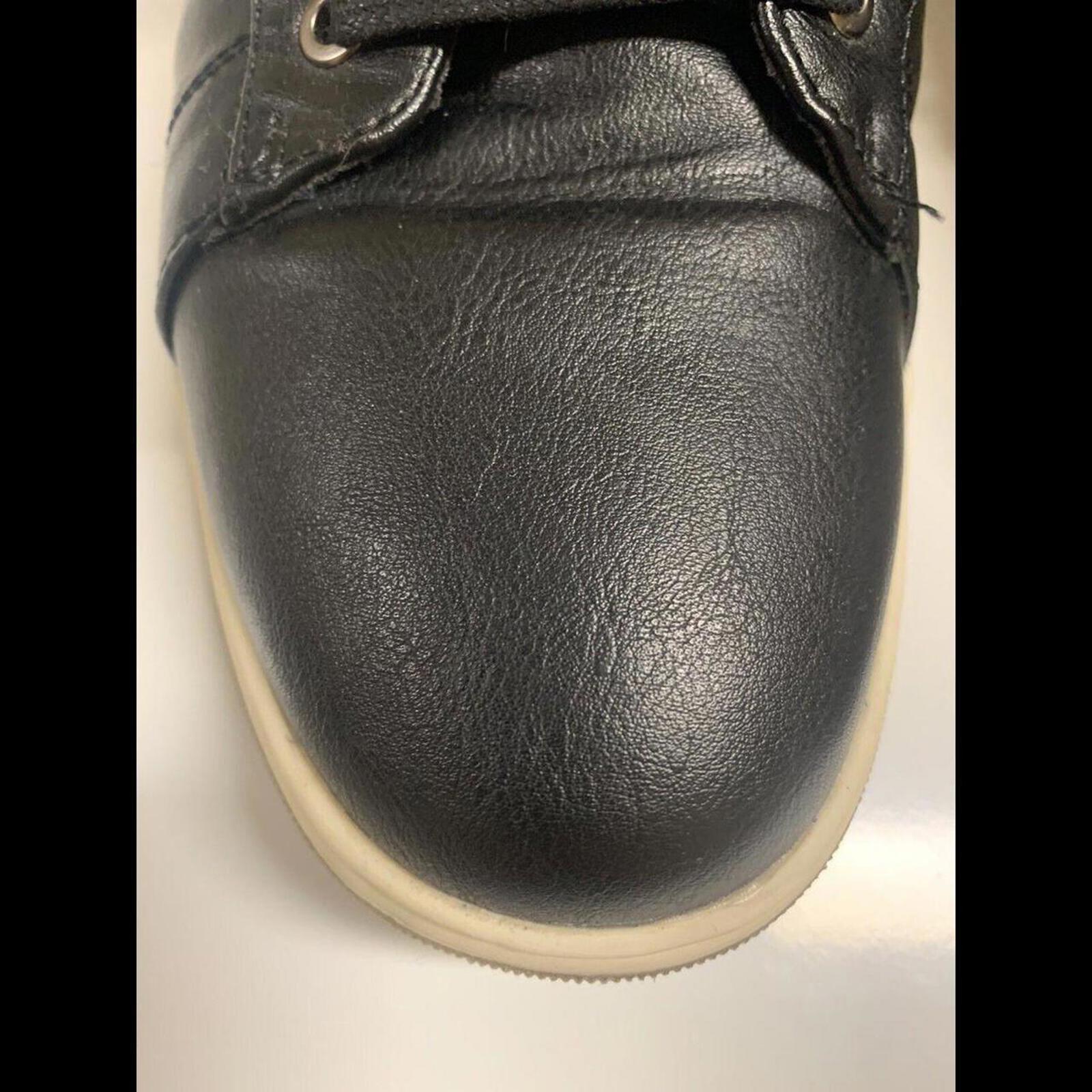 Men's Black Trainer