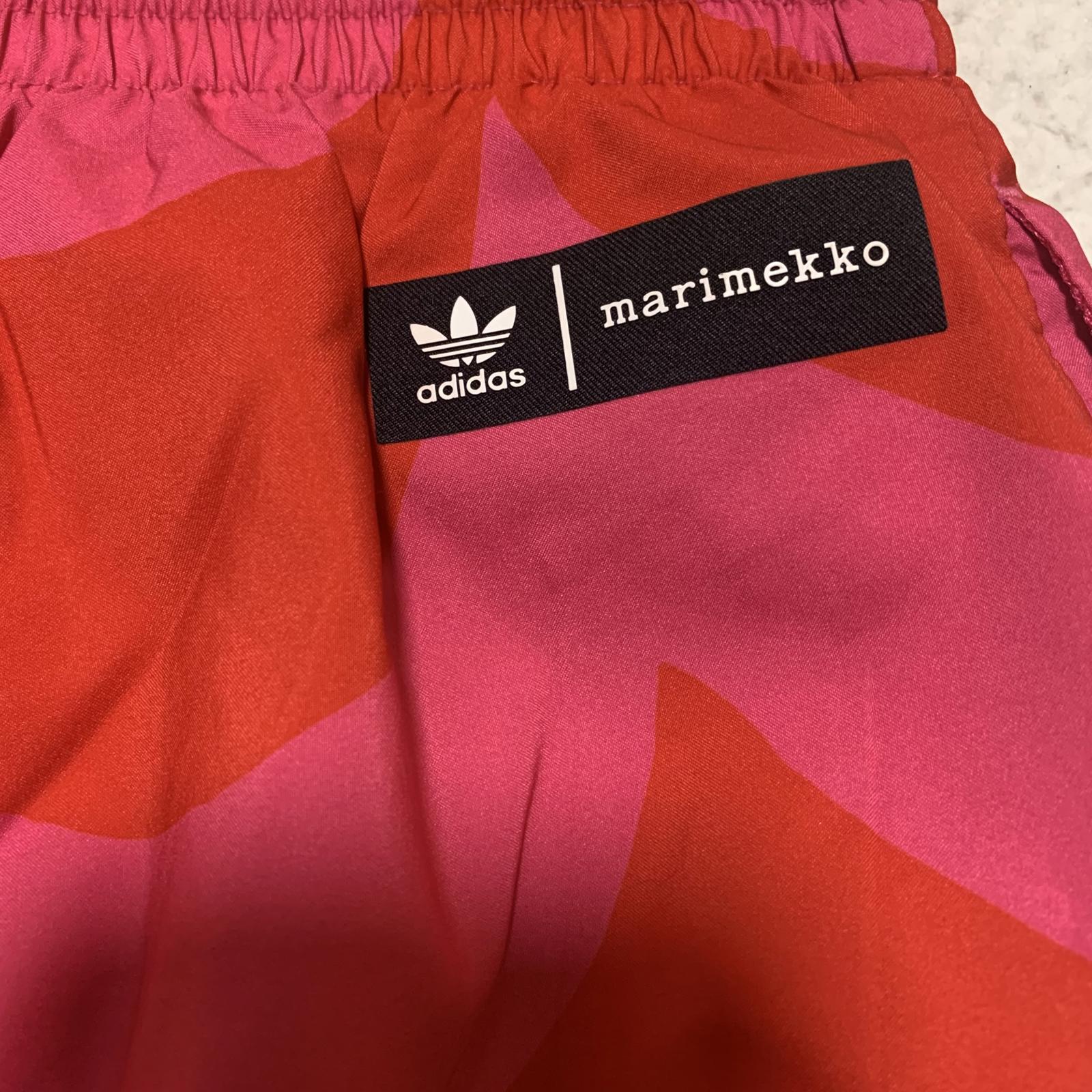 Adidas Marimekko Primegreen Womens Size 8-10 Estimated Red Fuchsian Track Pants