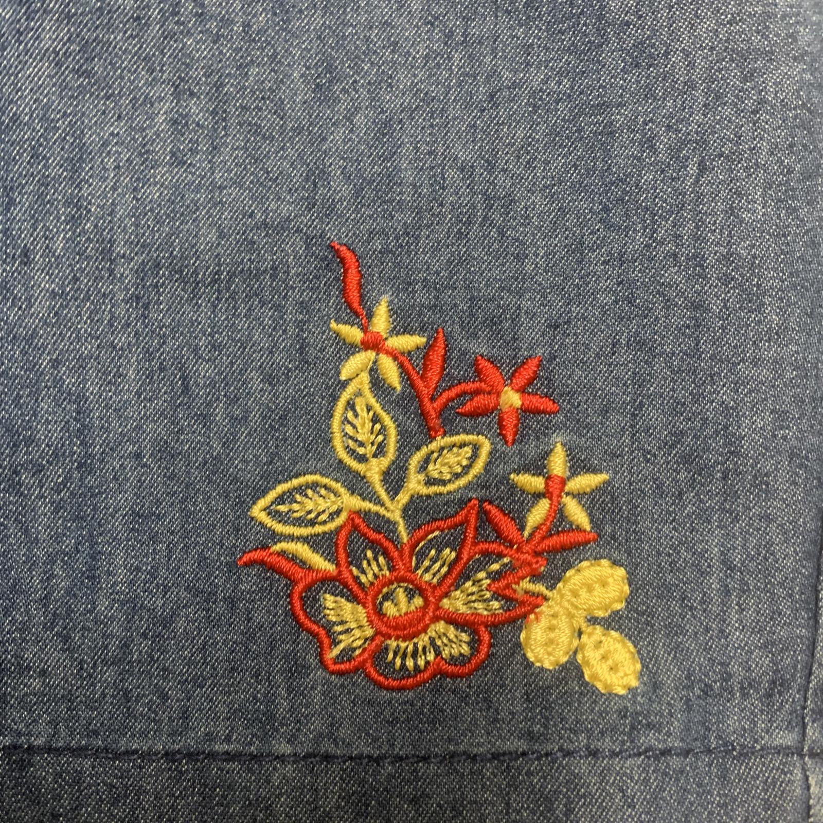 Palakshi Girls' Sz 8-9 yrs Blue Denim Shorts Embroidery
