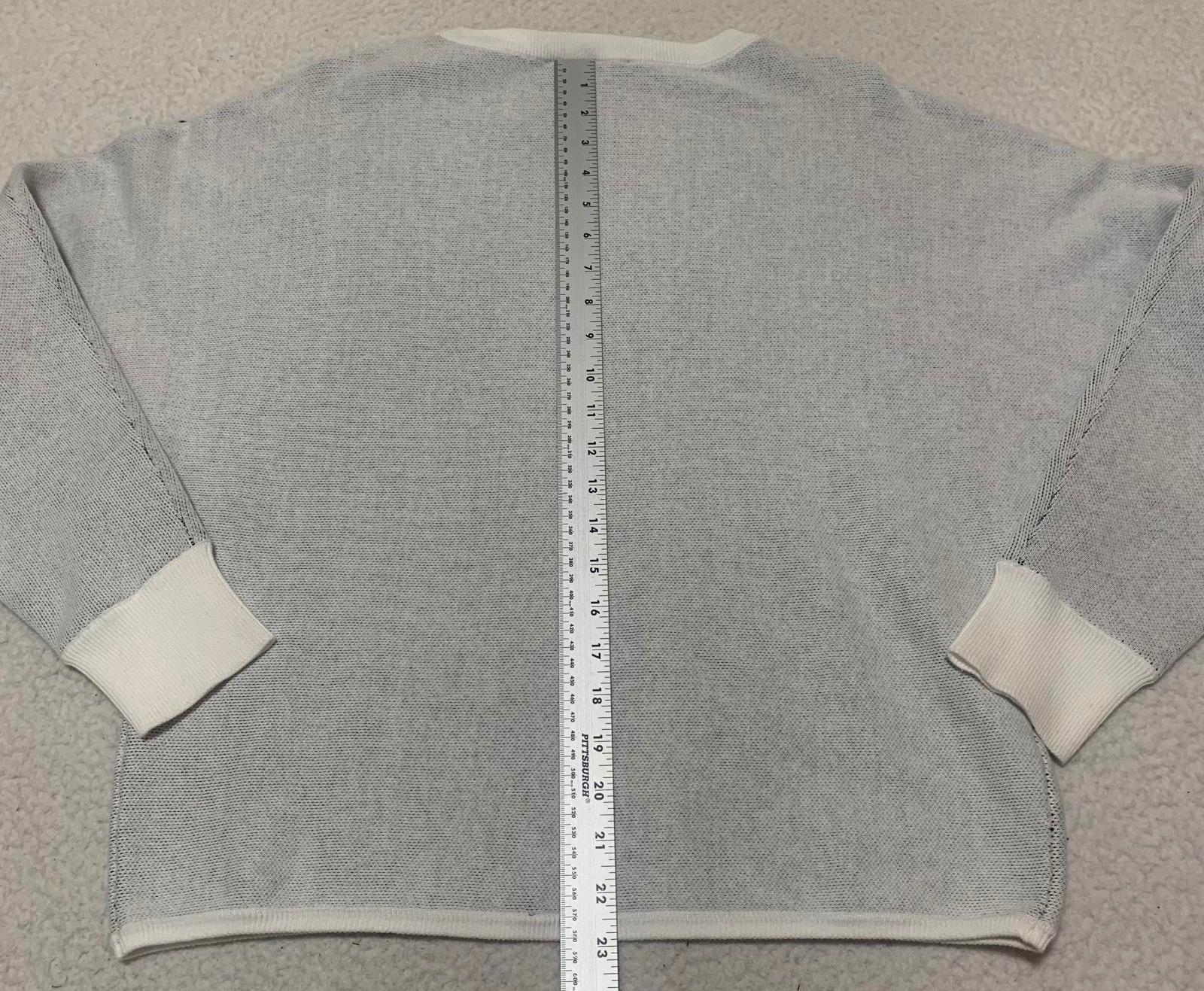 VTG DKNY Jeans Women's Size S Light Gray Crewneck Sweater Logo Butterfly Sleeve