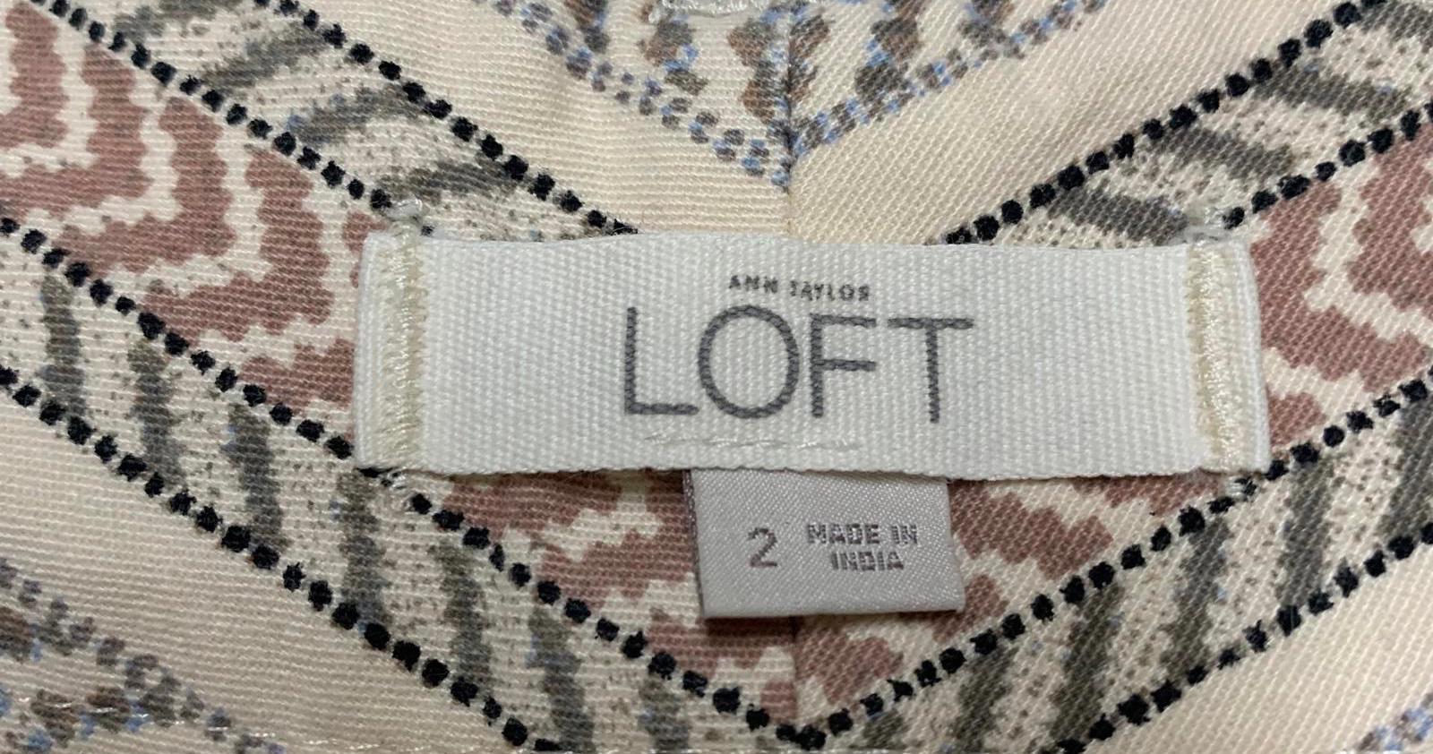 LOFT Women's Size 2 Neutral Beige Vertical Striped Shorts W 30.5 India