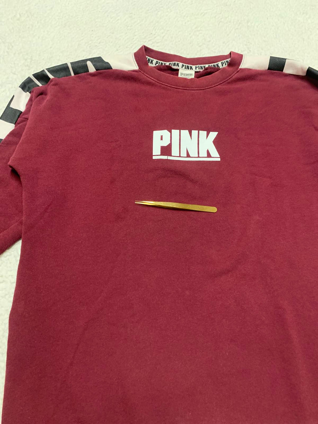 PINK Womens Size Medium Burgundy Pullover Logo Sweatshirt