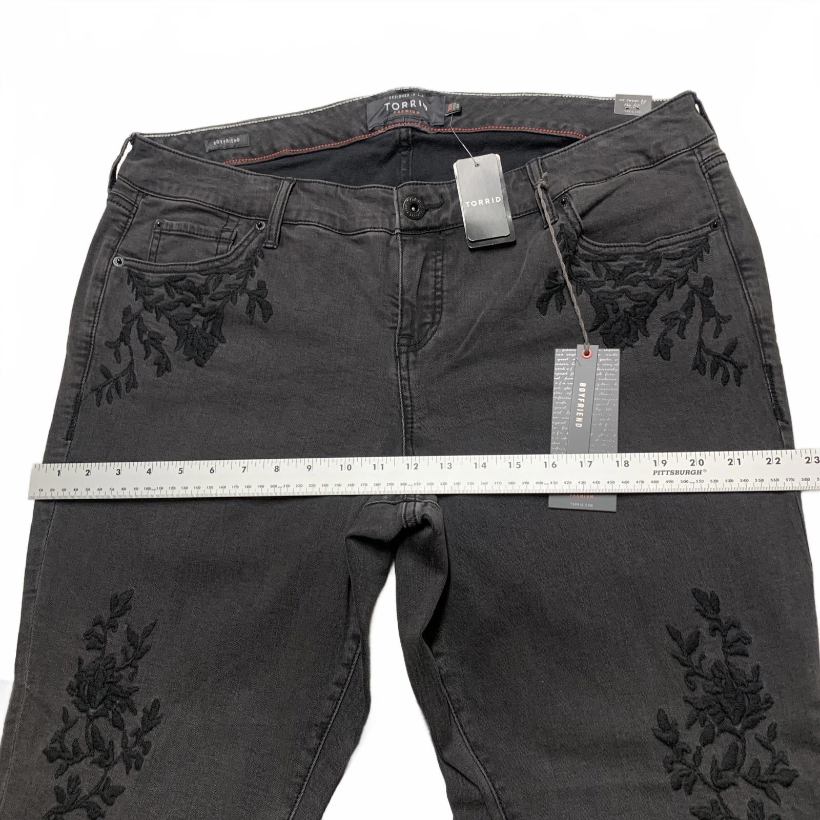 Torrid Premium Women's Sz 16R Black Floral Embroidered Boyfriend Jeans