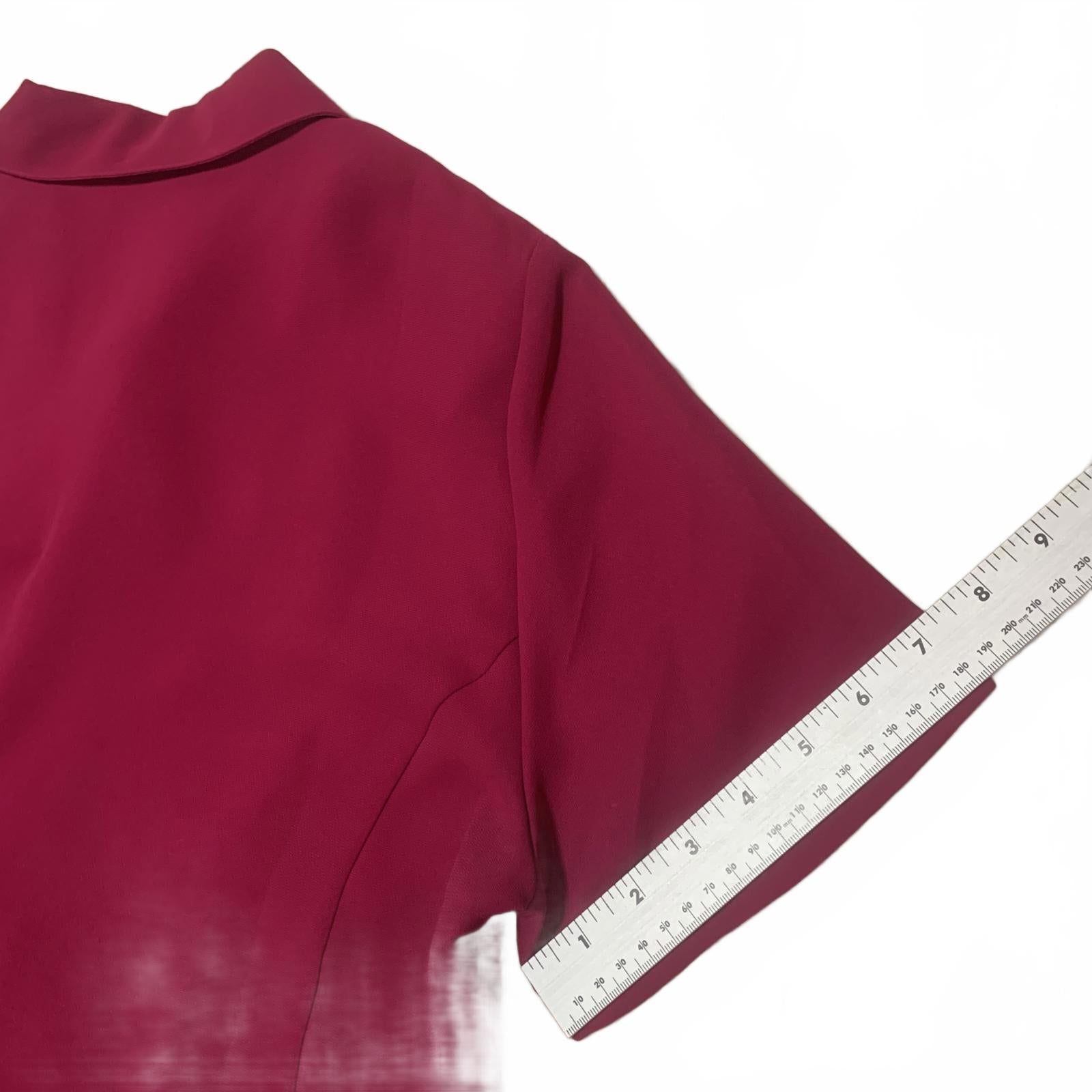 Liz Baker Women's Size 12 Fushia Short Sleeve Button-Up Blouse