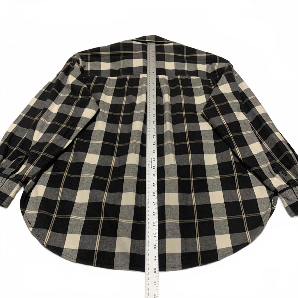 Universal Thread Men's Oversized Size XXL Black White Plaid Casual Shirt
